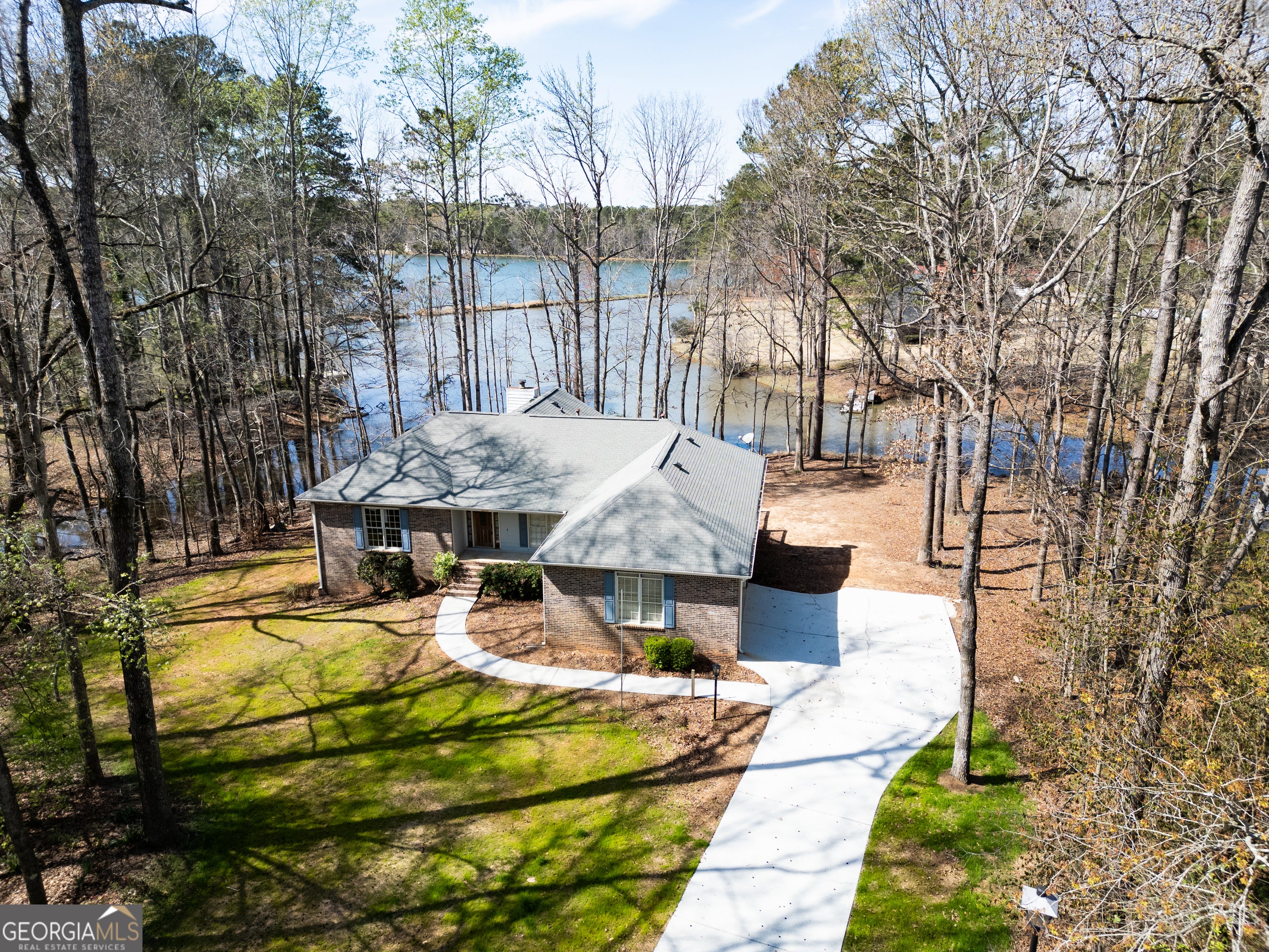 269 Scenic Dr — photo