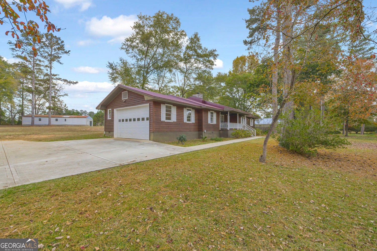 1715 Beaverdam Rd — photo