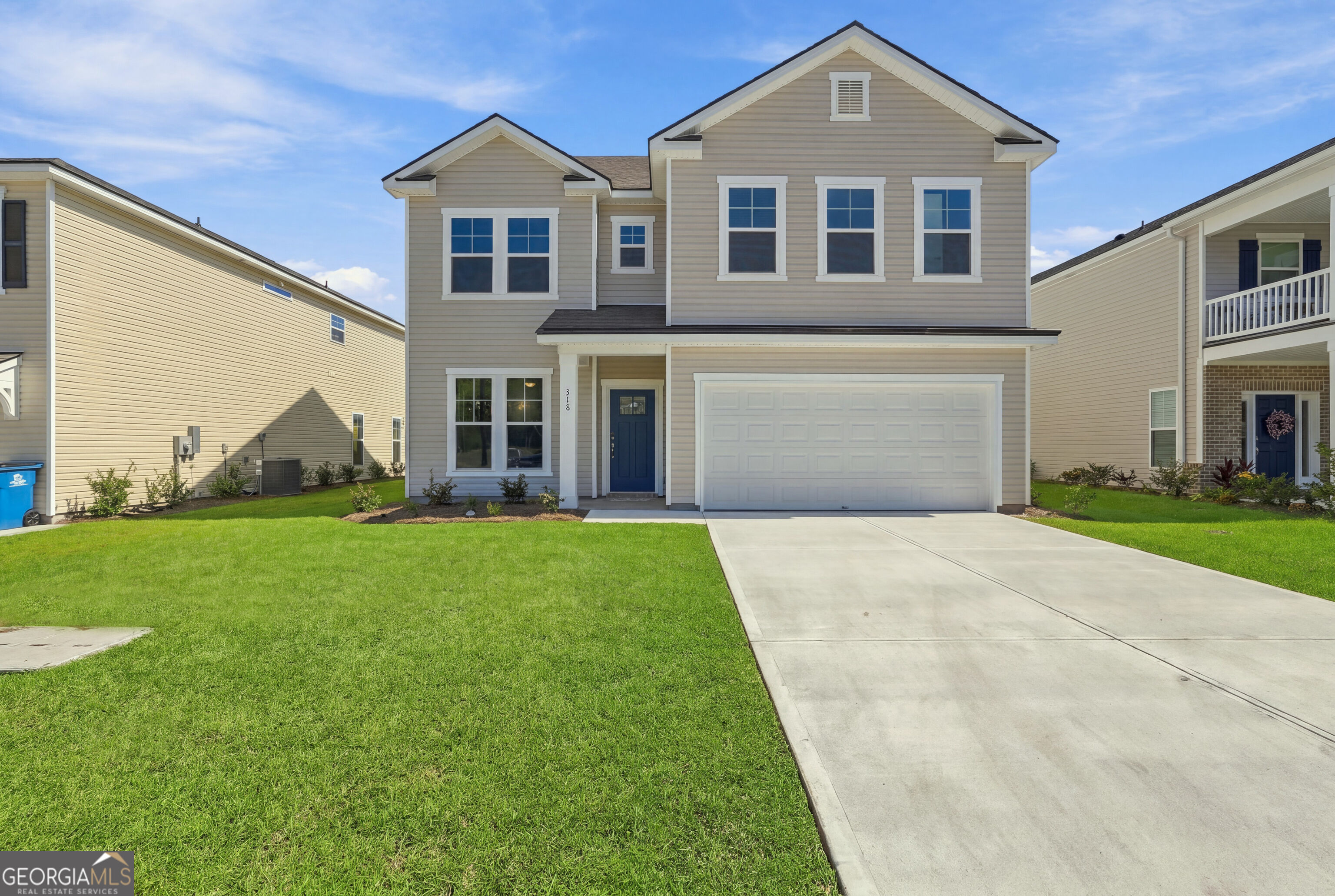 318 Creek Way — photo