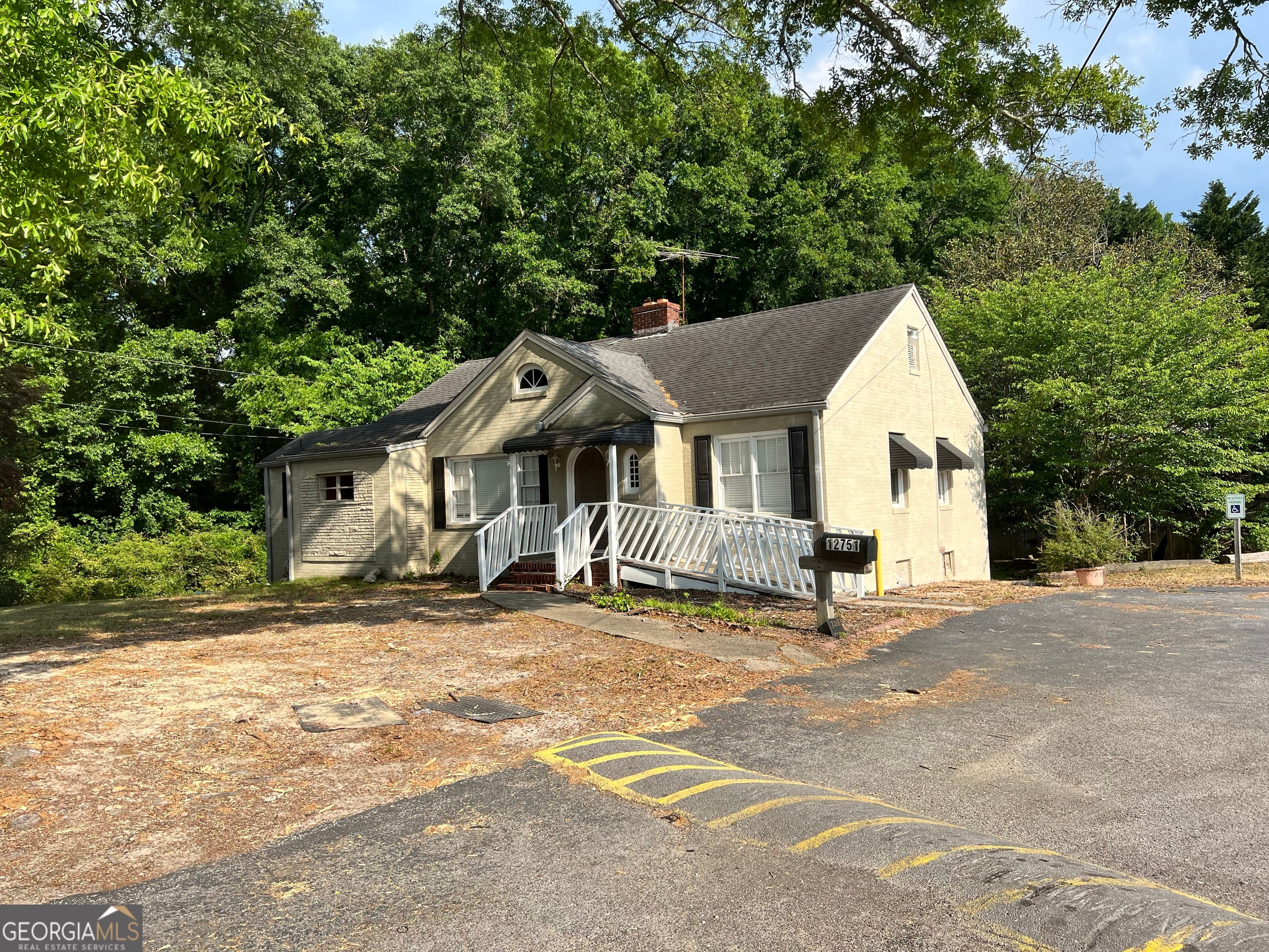 12751 Veterans Memorial Hwy — photo