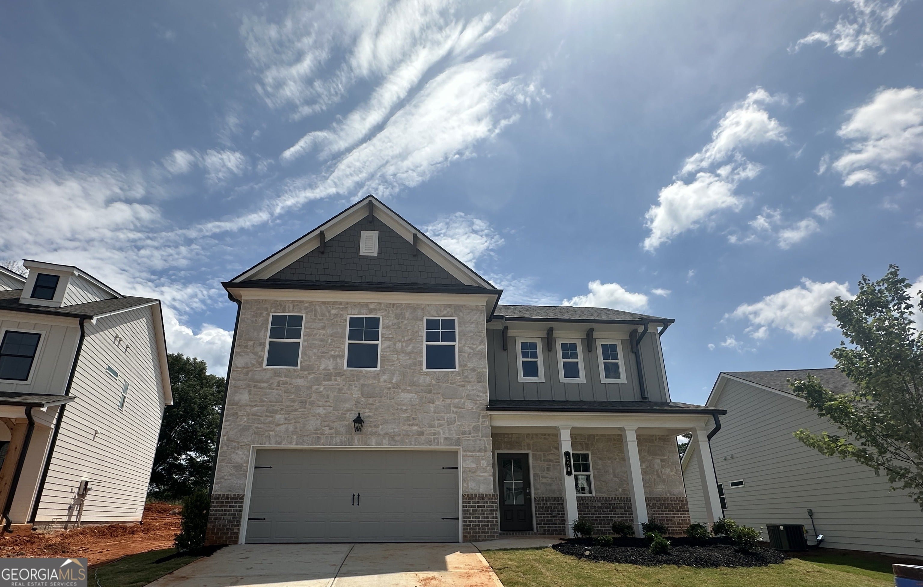 190 Wingate Dr — photo