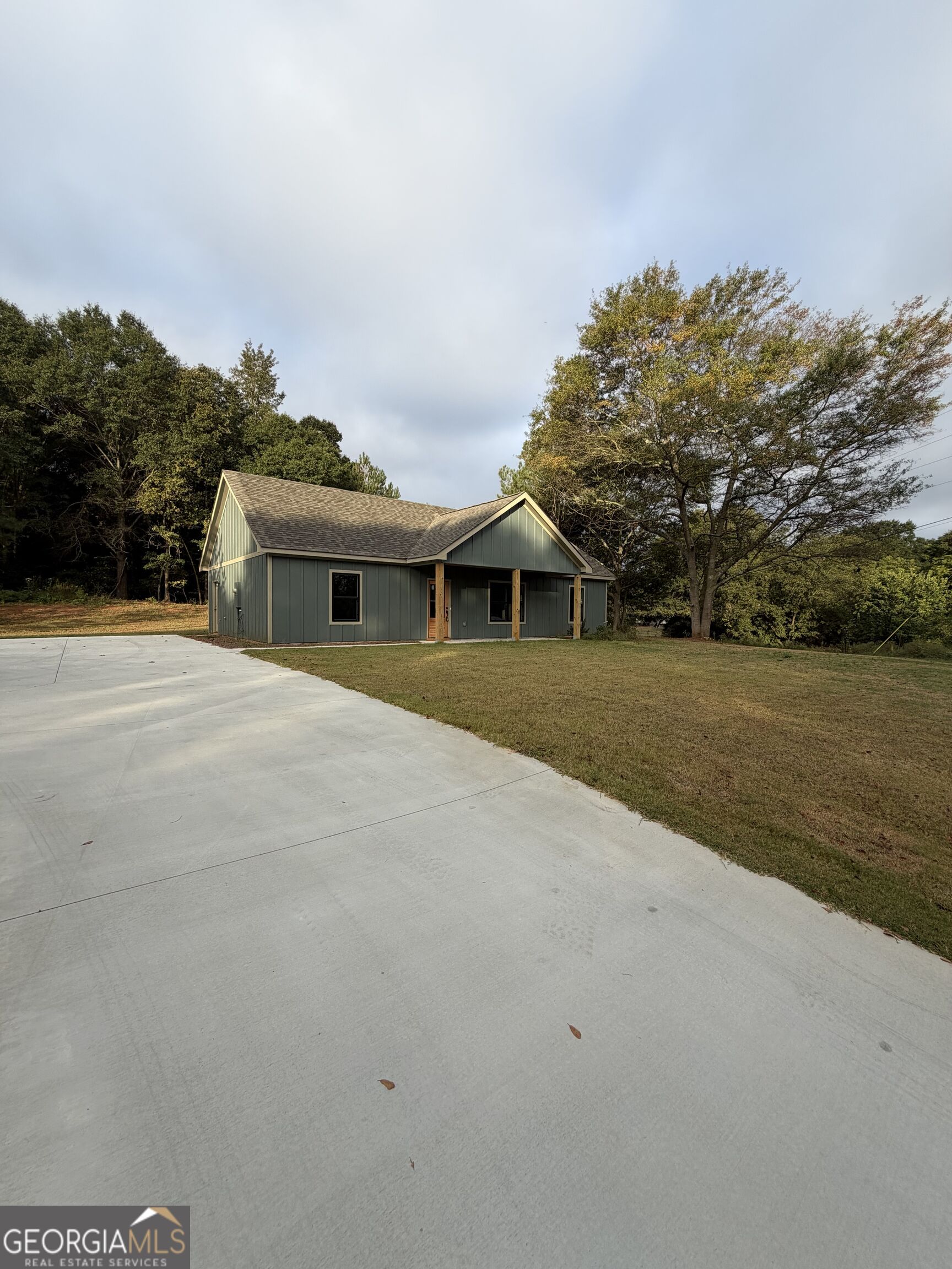 563 High Road, Carnesville, GA 30521 — photo 2