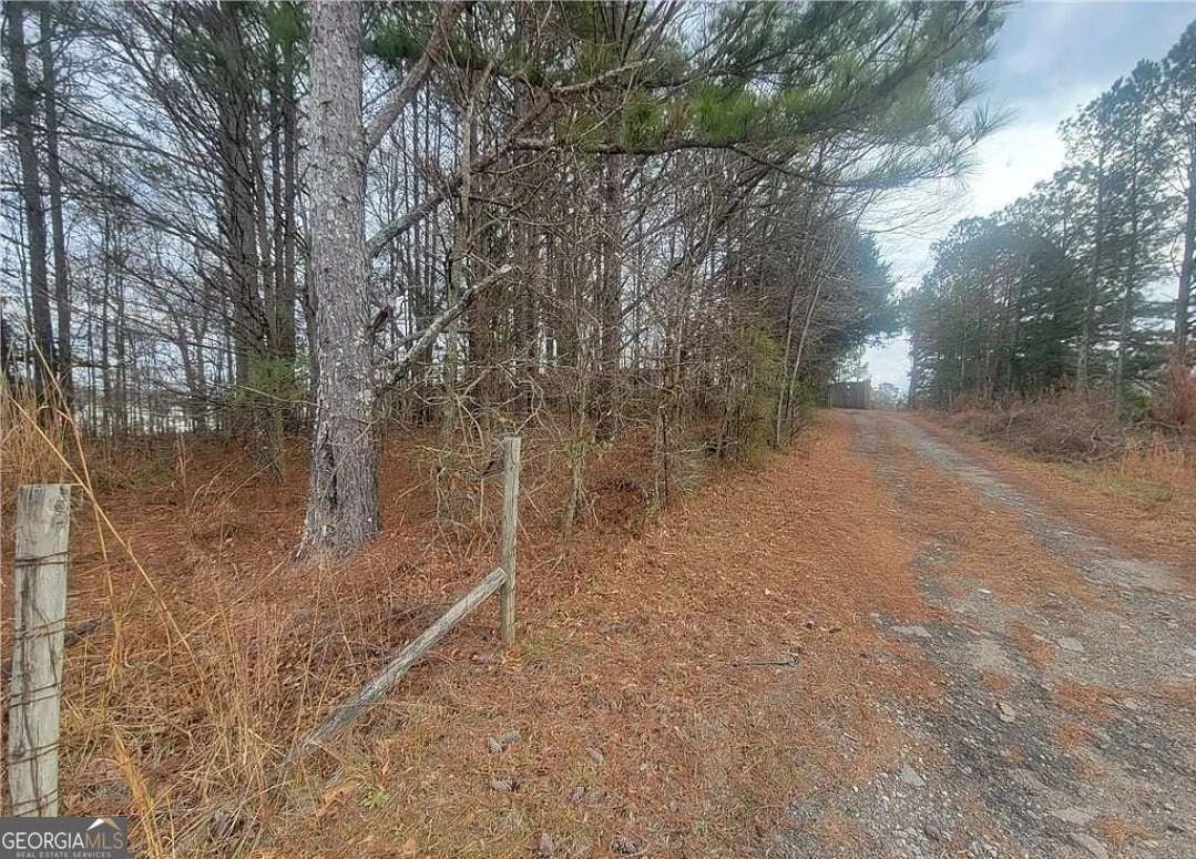 2025 Highway 138 NE — photo