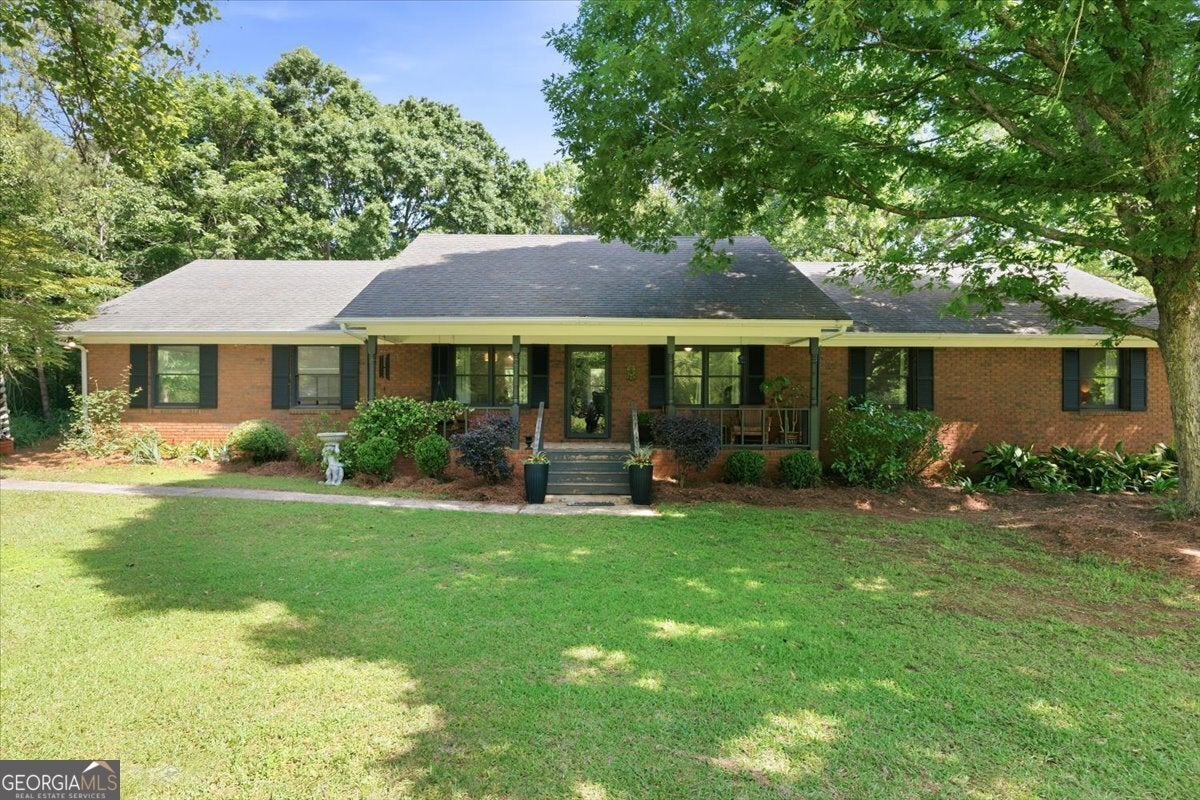 1608 Rumble Rd — photo