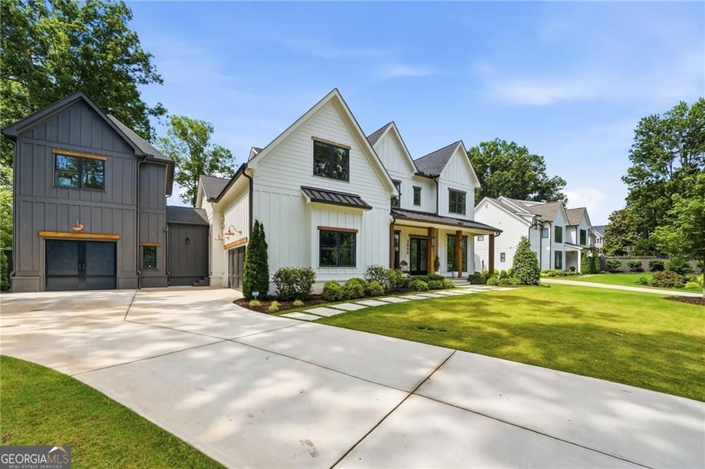 2800 Post Oak Tritt Rd — photo