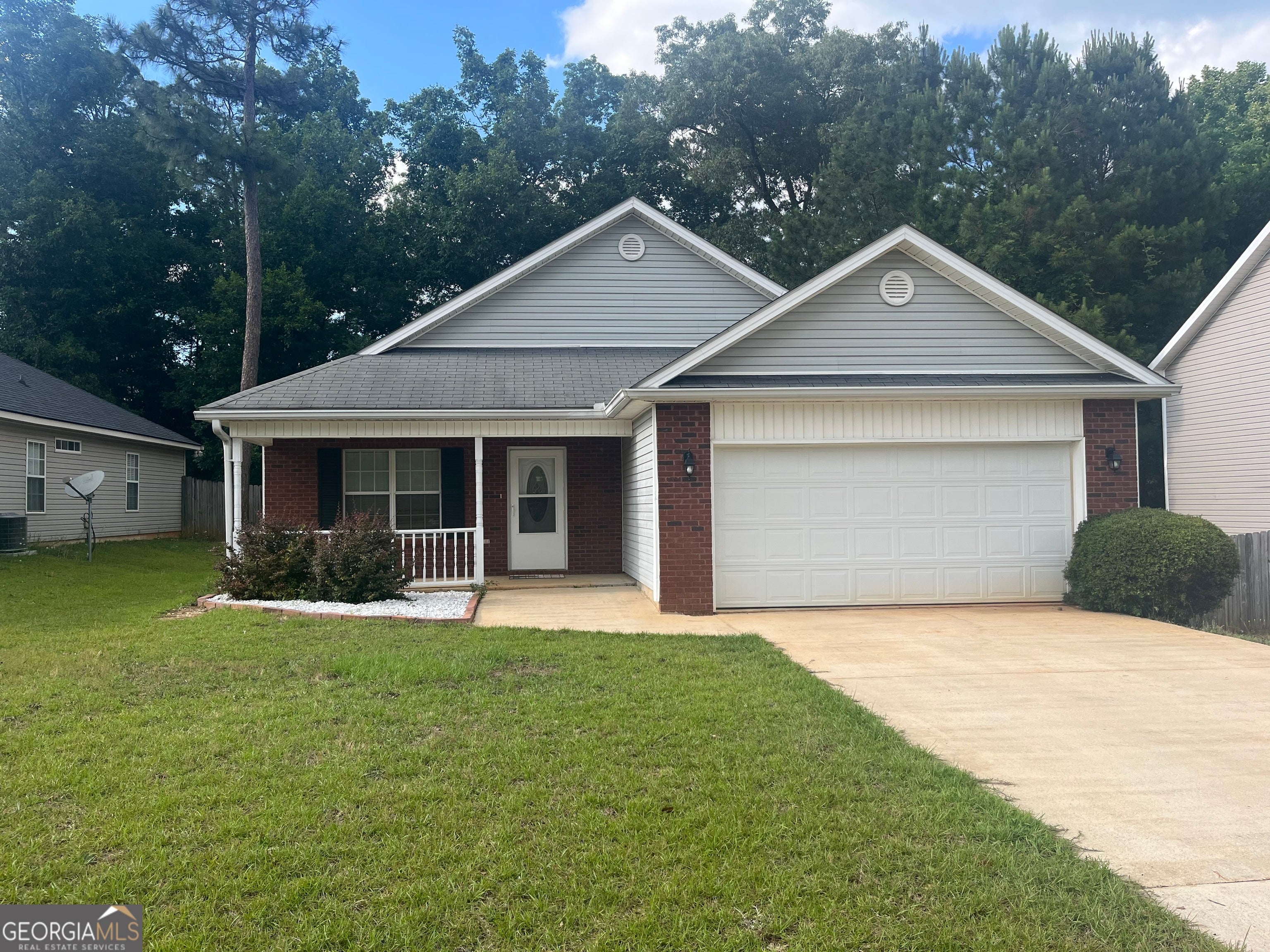 224 Sunflower Dr — photo