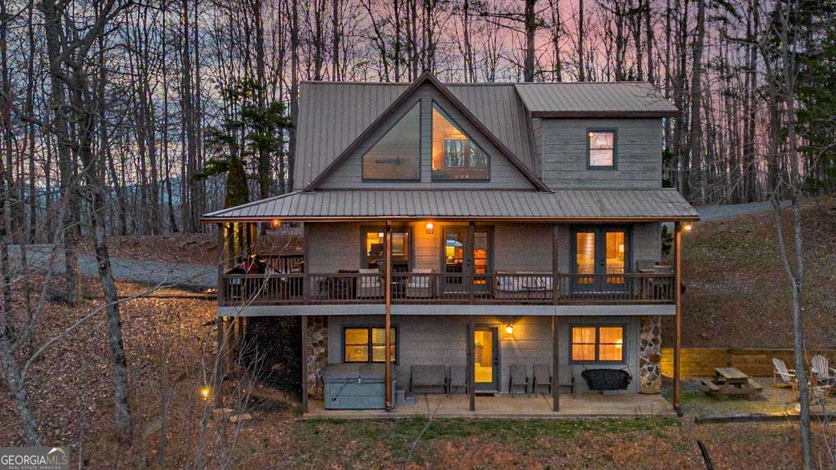 268 Oak Ledge Rd — photo