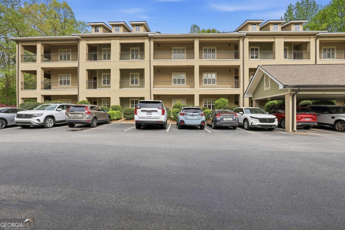 125 Wood Lake Dr 305 — photo