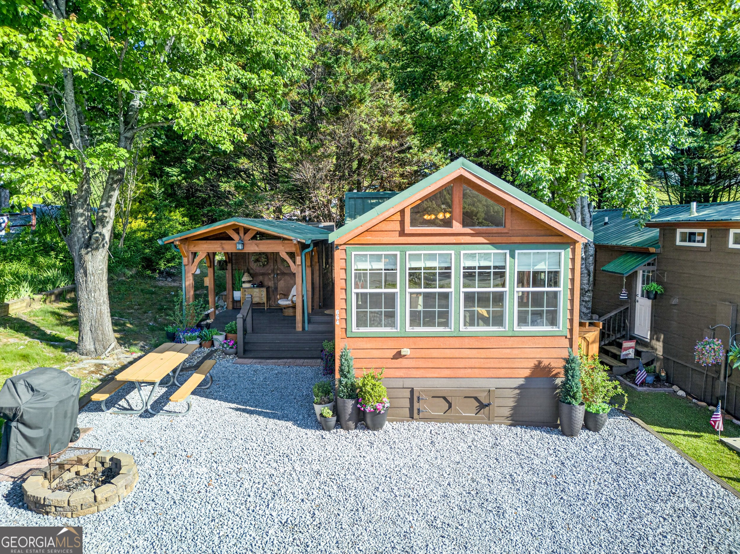 664 River Vista Dr — photo