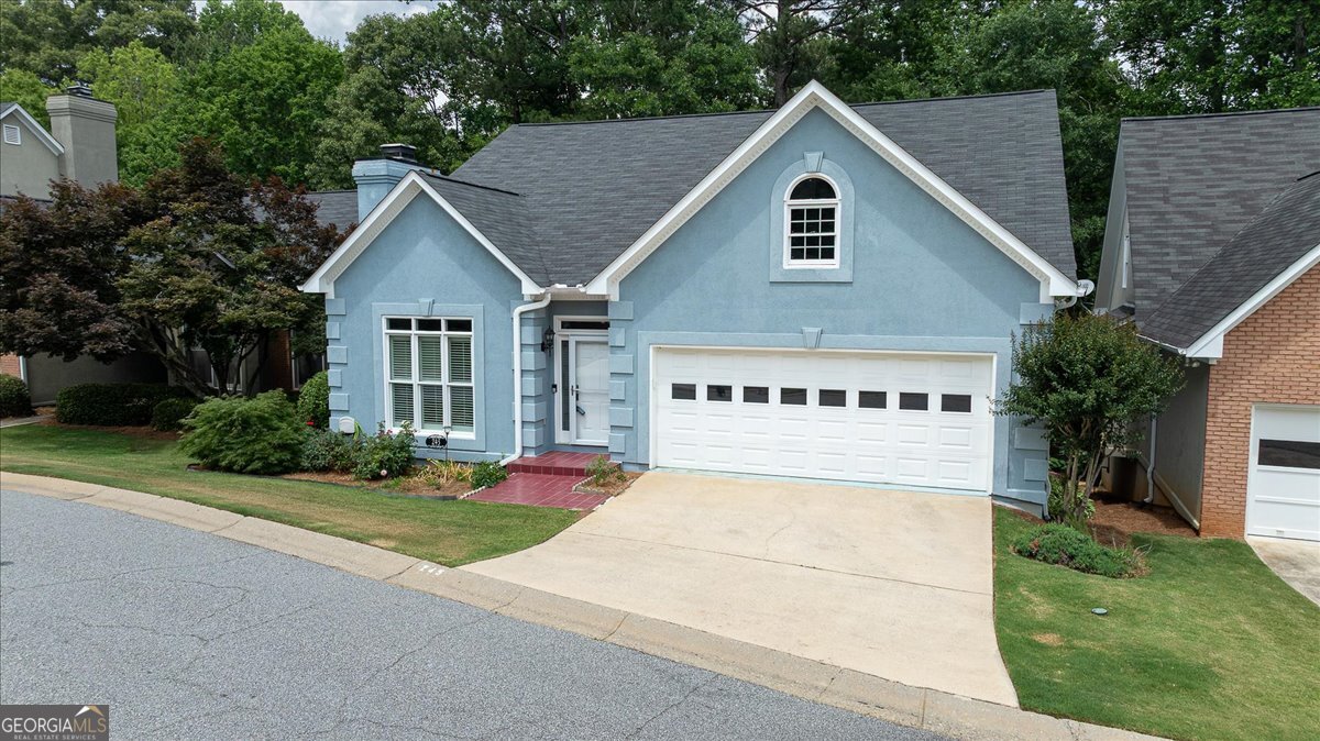 245 Mallard Pointe Way — photo