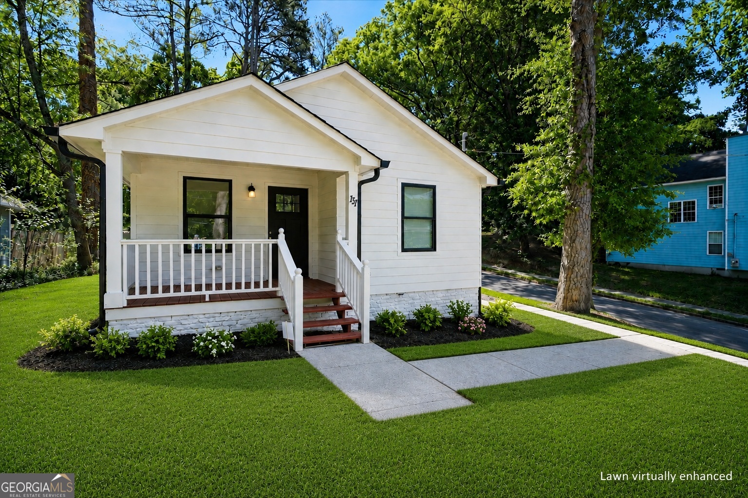 131 Holly Rd NW — photo