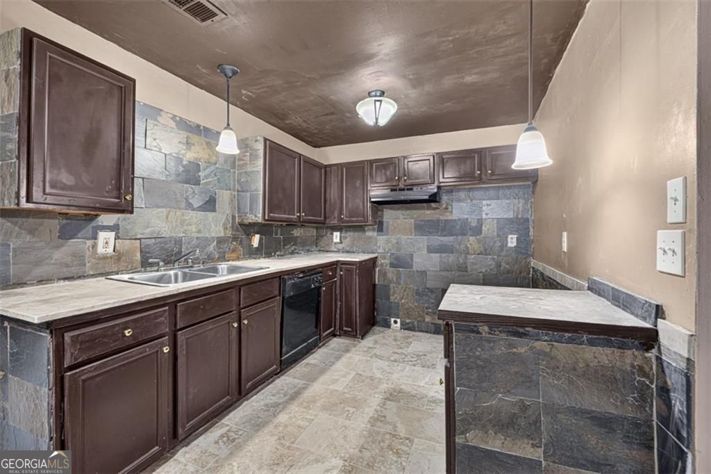 852 Alfred Road, Atlanta GA 30331 — photo 2