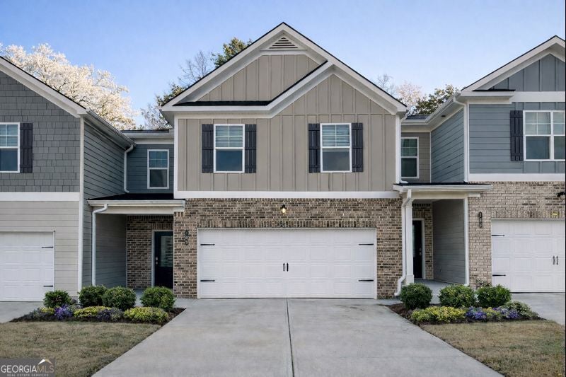6379 Towhee Way — photo