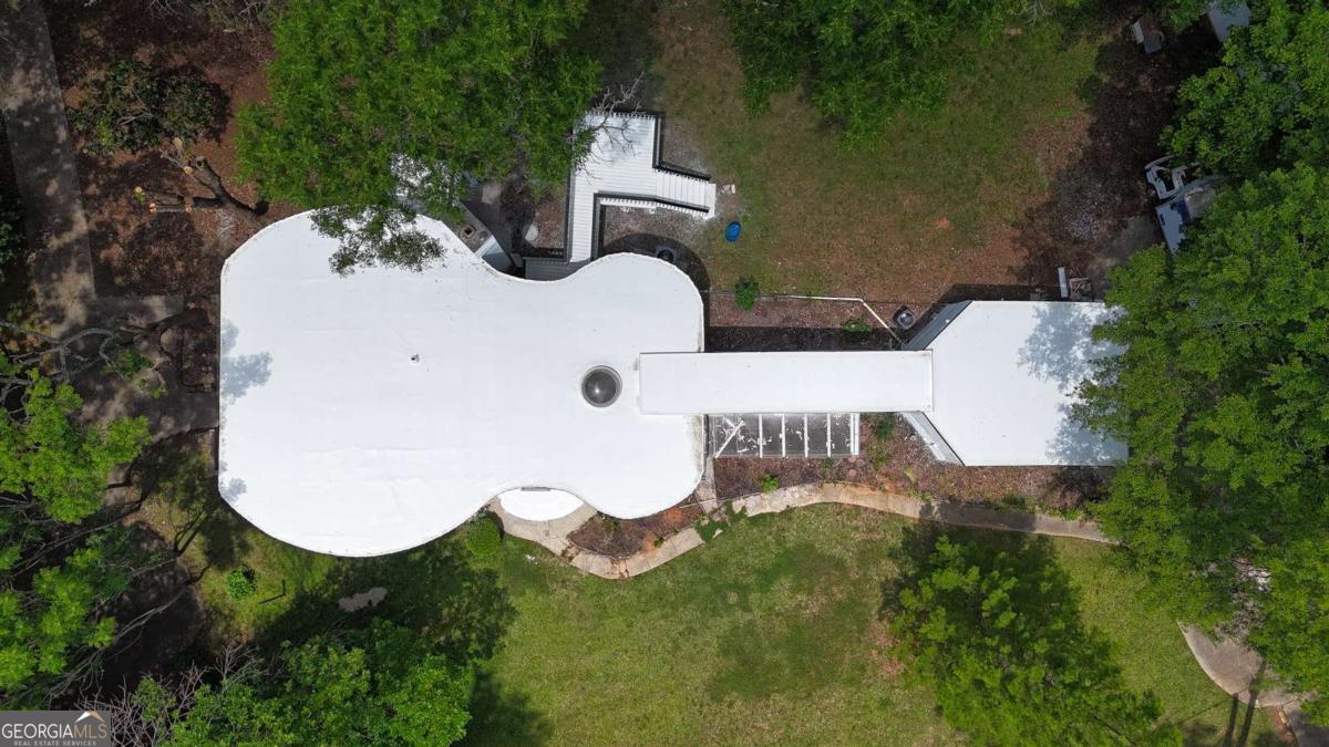 115 Wilkins Rd — photo