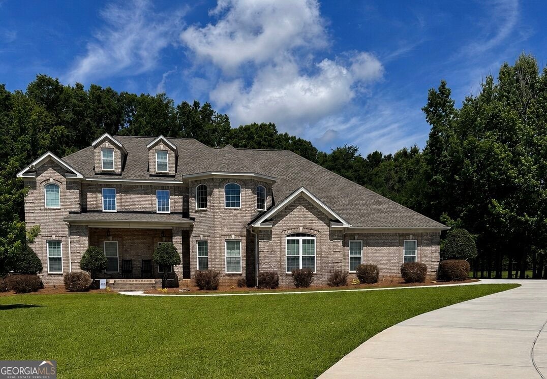 610 Cannock Ct — photo