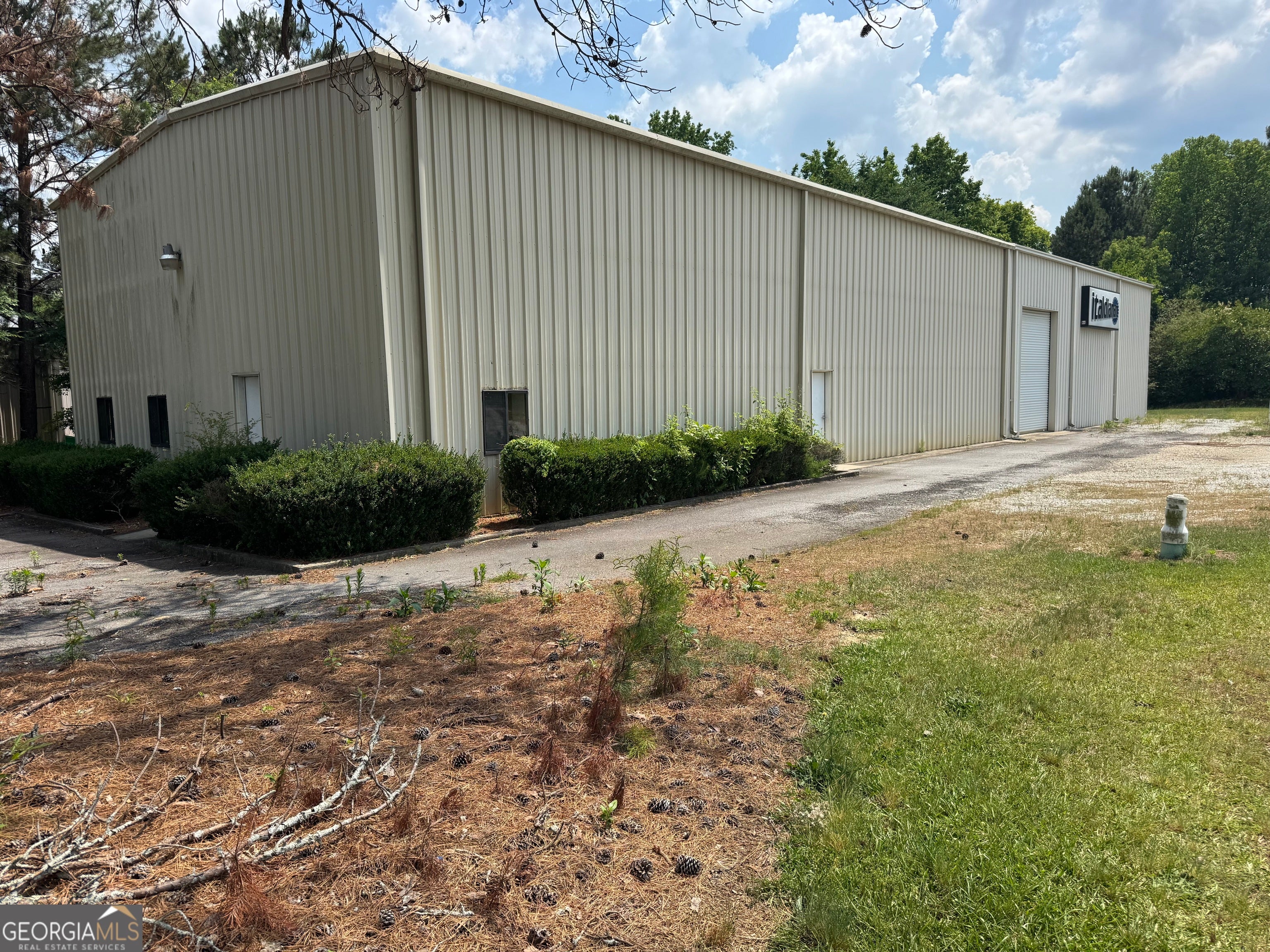 1035 Old Middleton Rd — photo