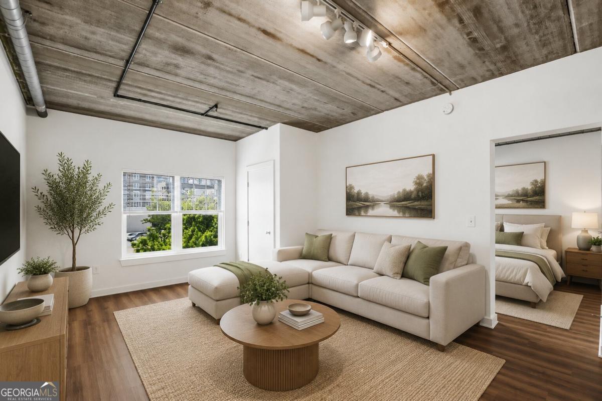 800 Peachtree St NE 1314 — photo