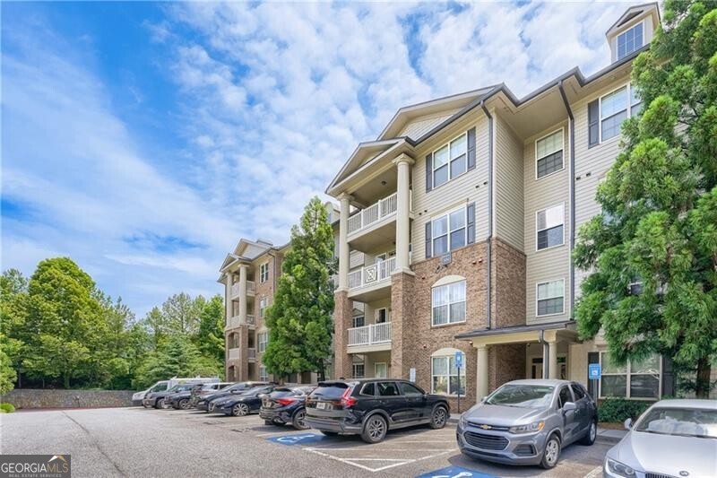 4805 W Village Way SE 3000 — photo