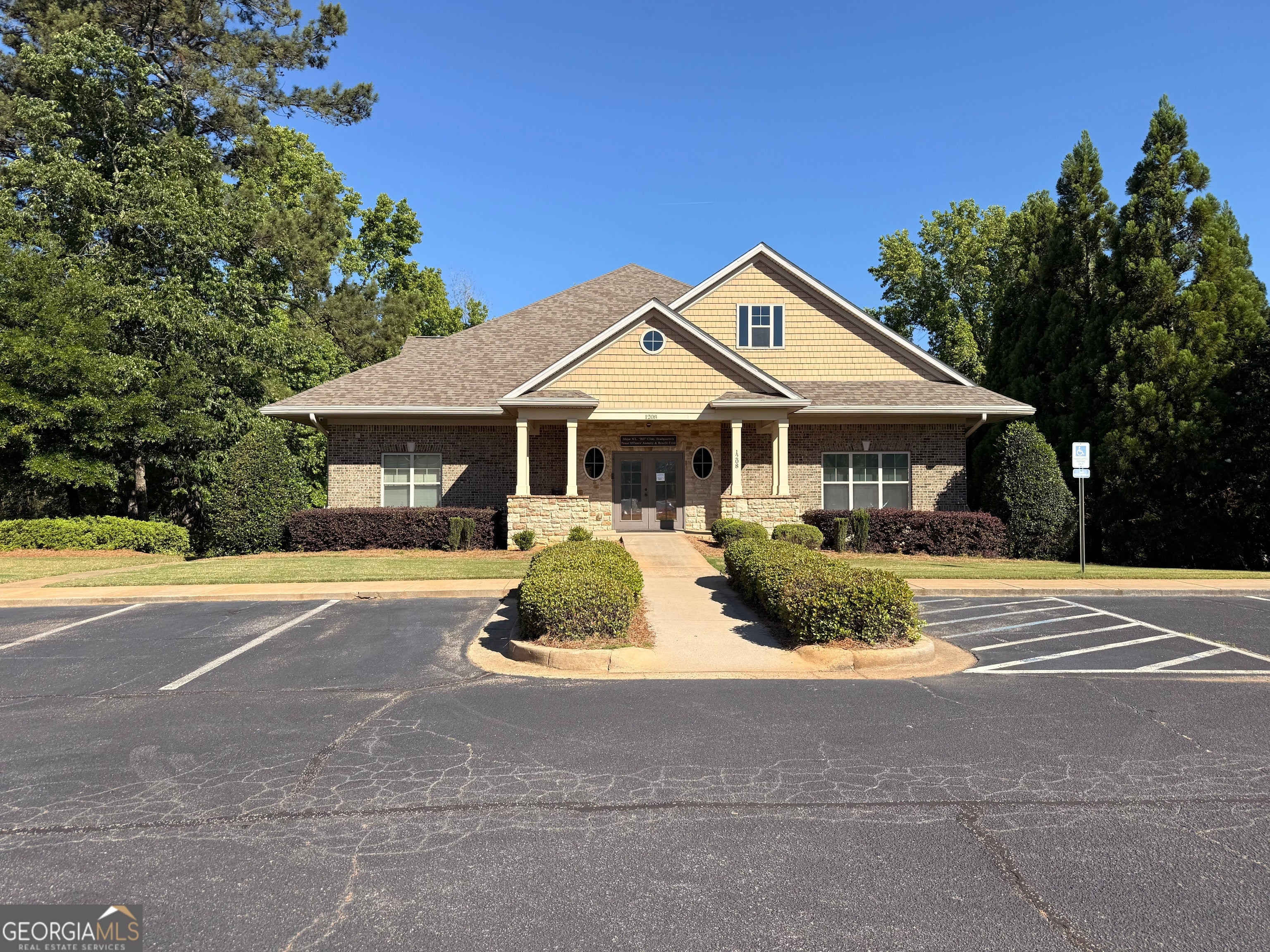 1208 Greenbelt Dr — photo
