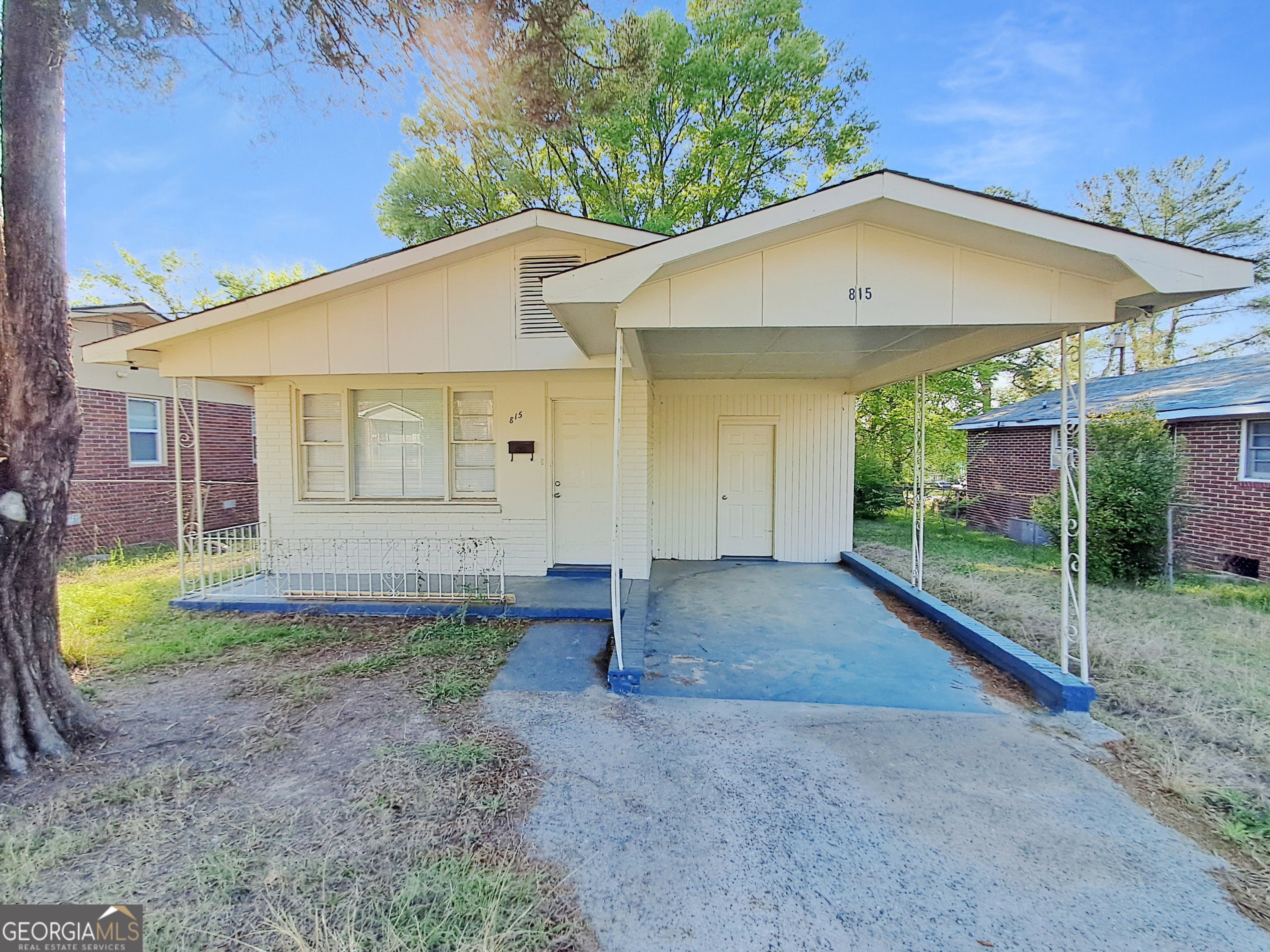 815 Edwards Ave — photo
