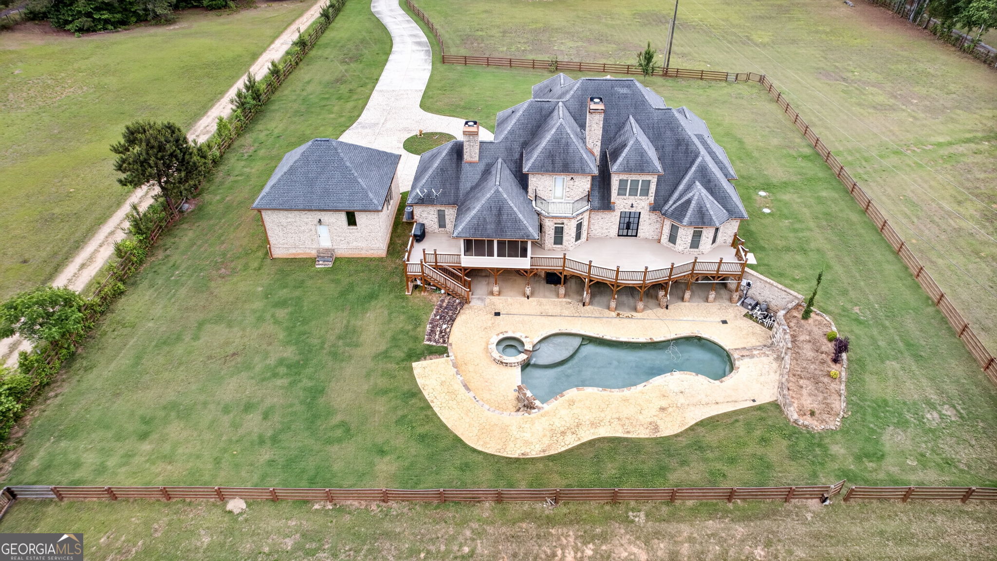 1585 Leguin Mill Road, Locust Grove, GA 30248 — photo 2