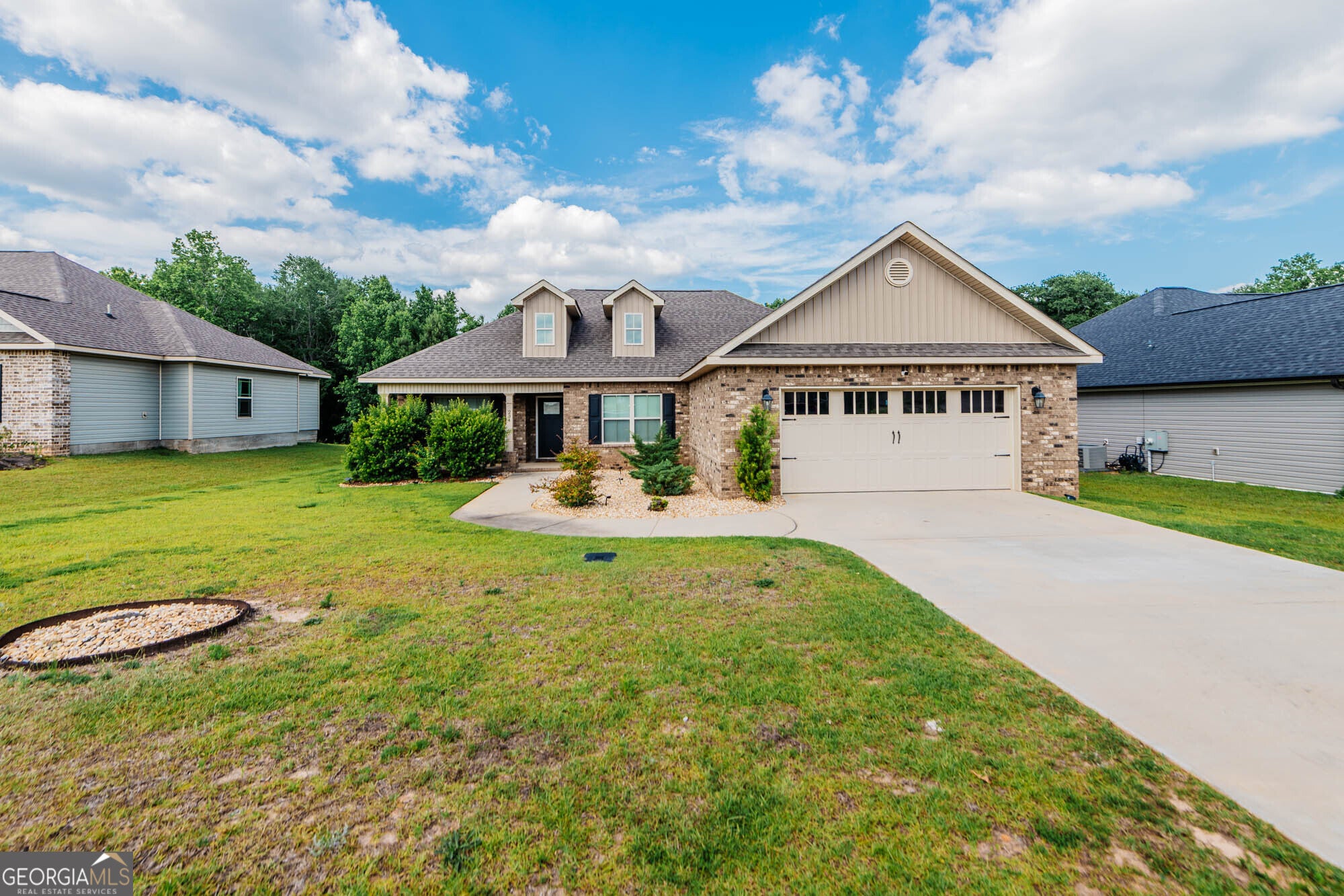 234 Creek Ridge Dr — photo