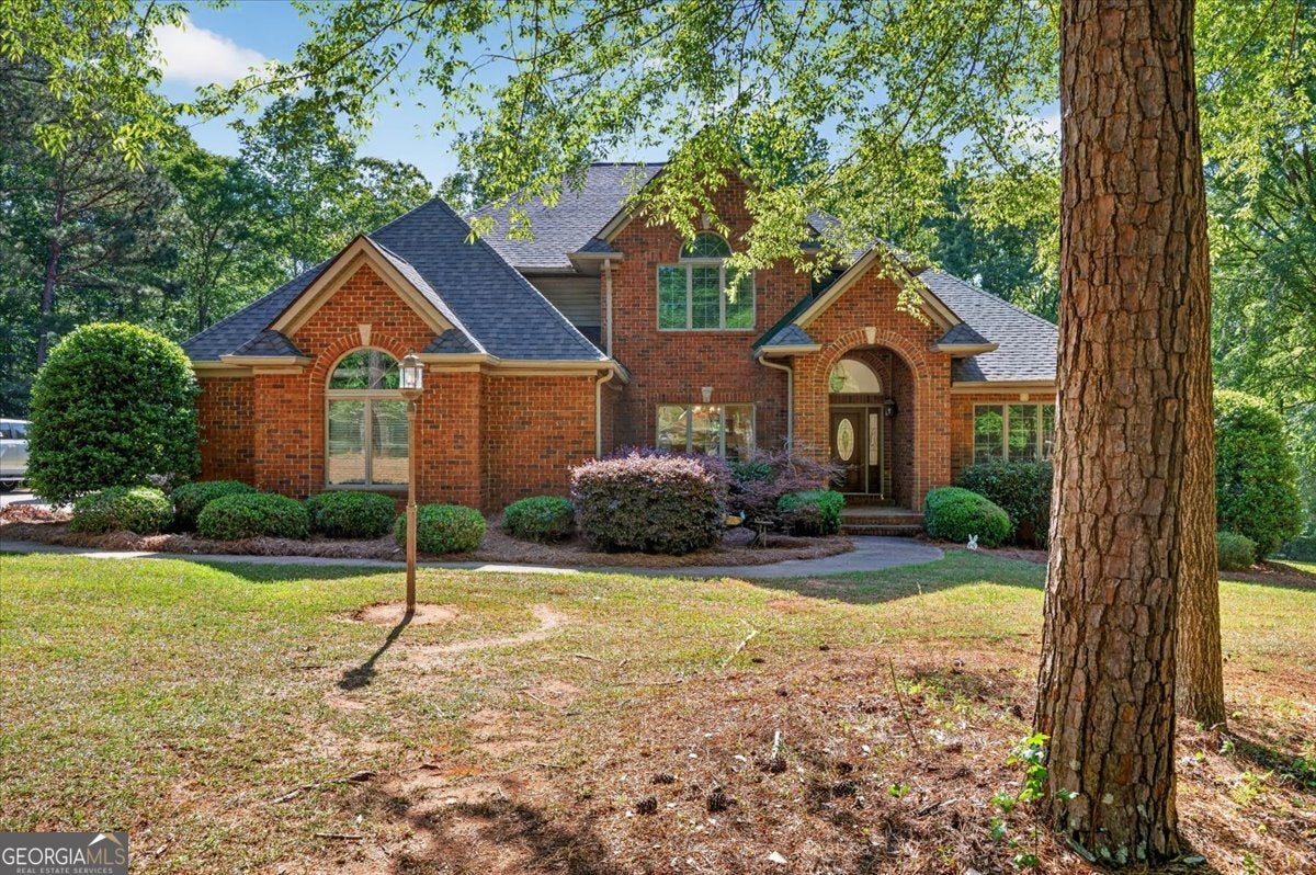 52 Hamil Dr — photo