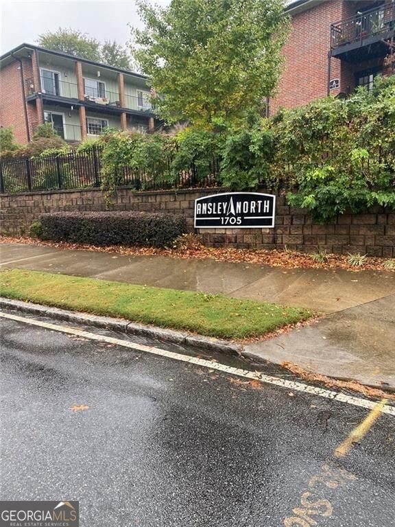 1705 Monroe Dr C09 — photo