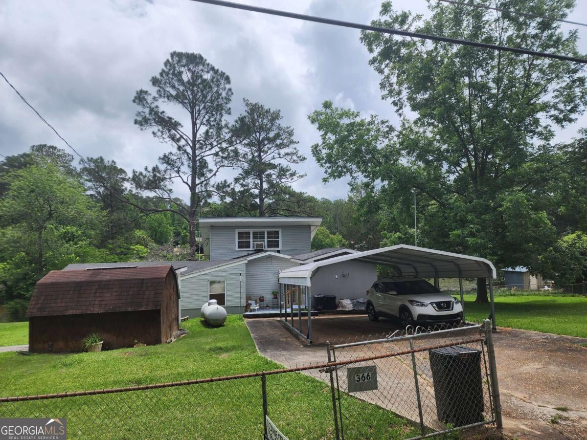 366 E Pine Lake Dr — photo
