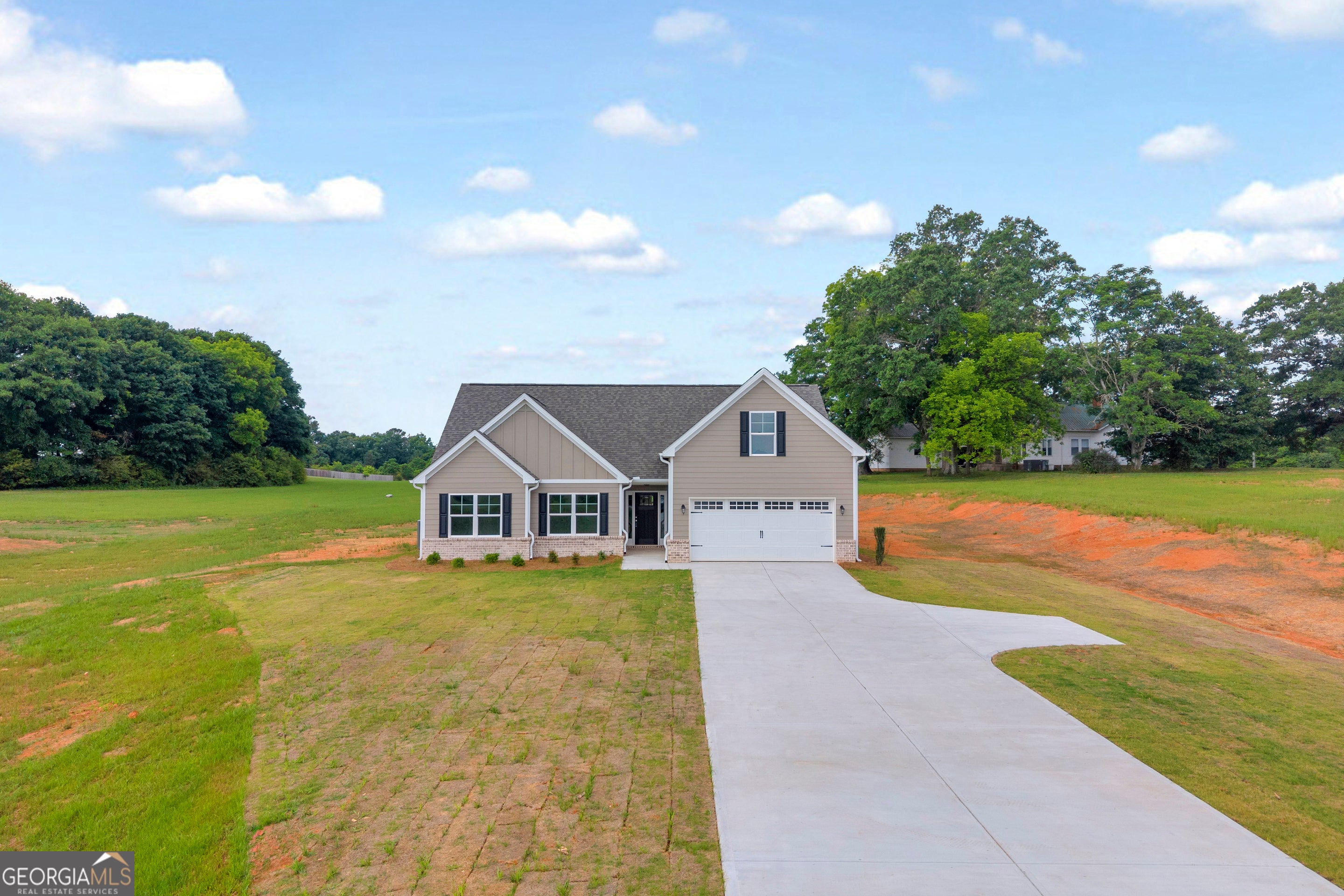 1347 S Fairview Rd — photo