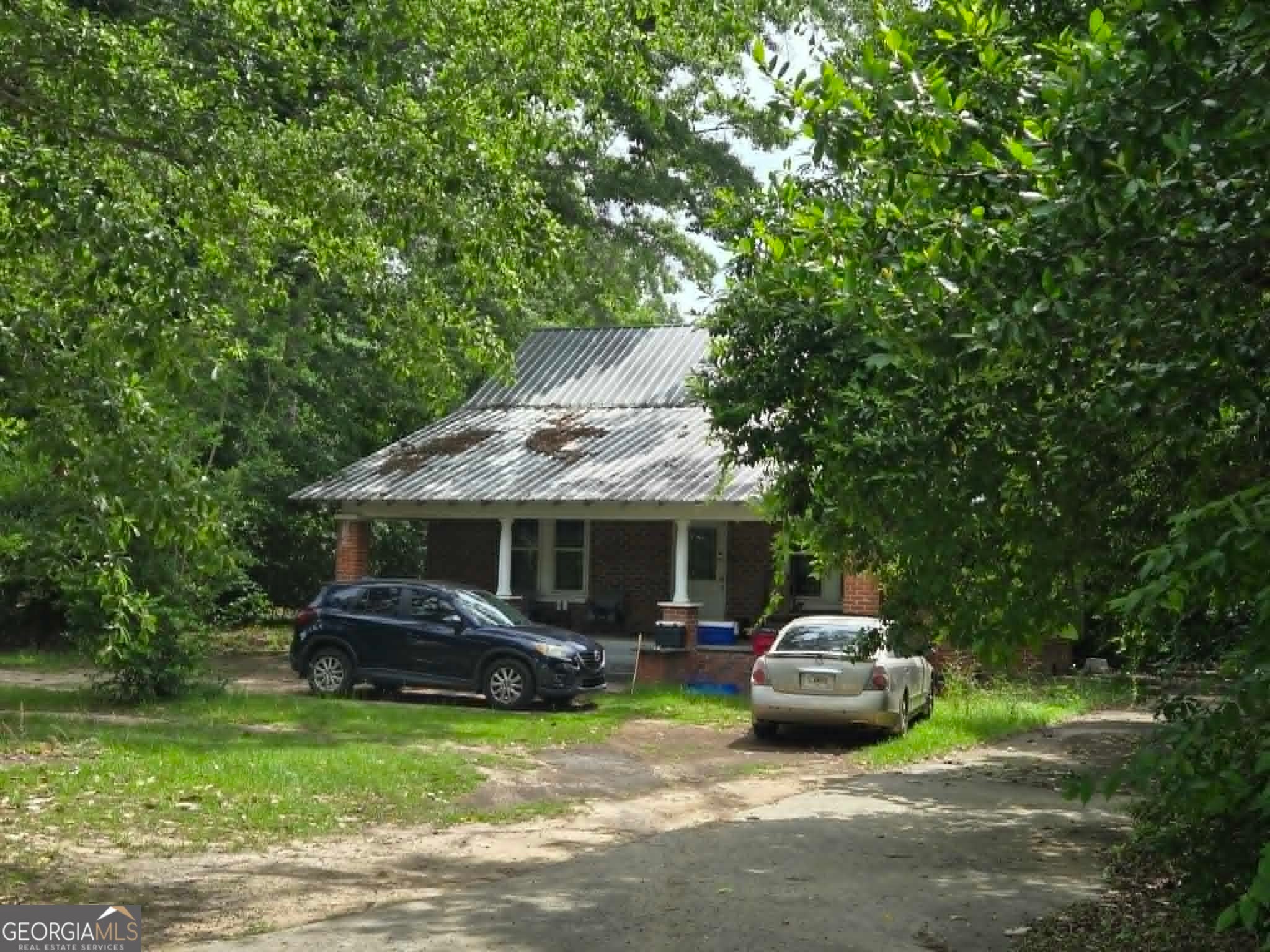 23 S Wood St — photo