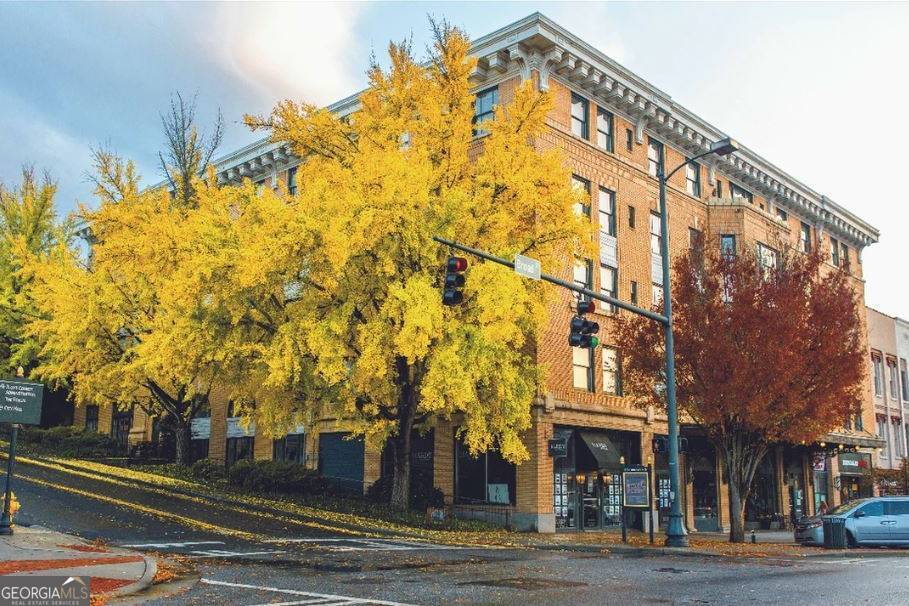 436 Broad St Apt 307 — photo