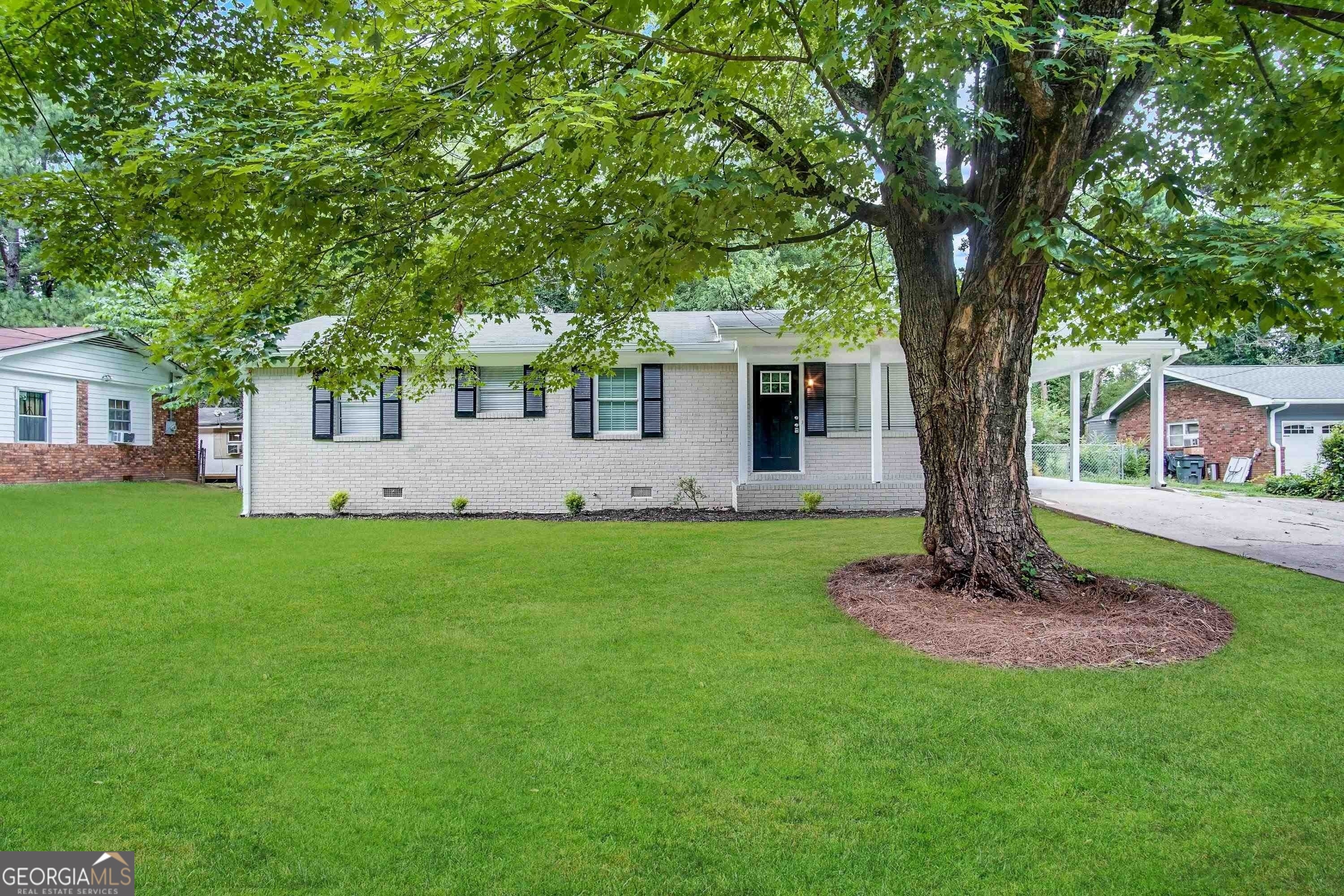 5390 Scofield Rd — photo