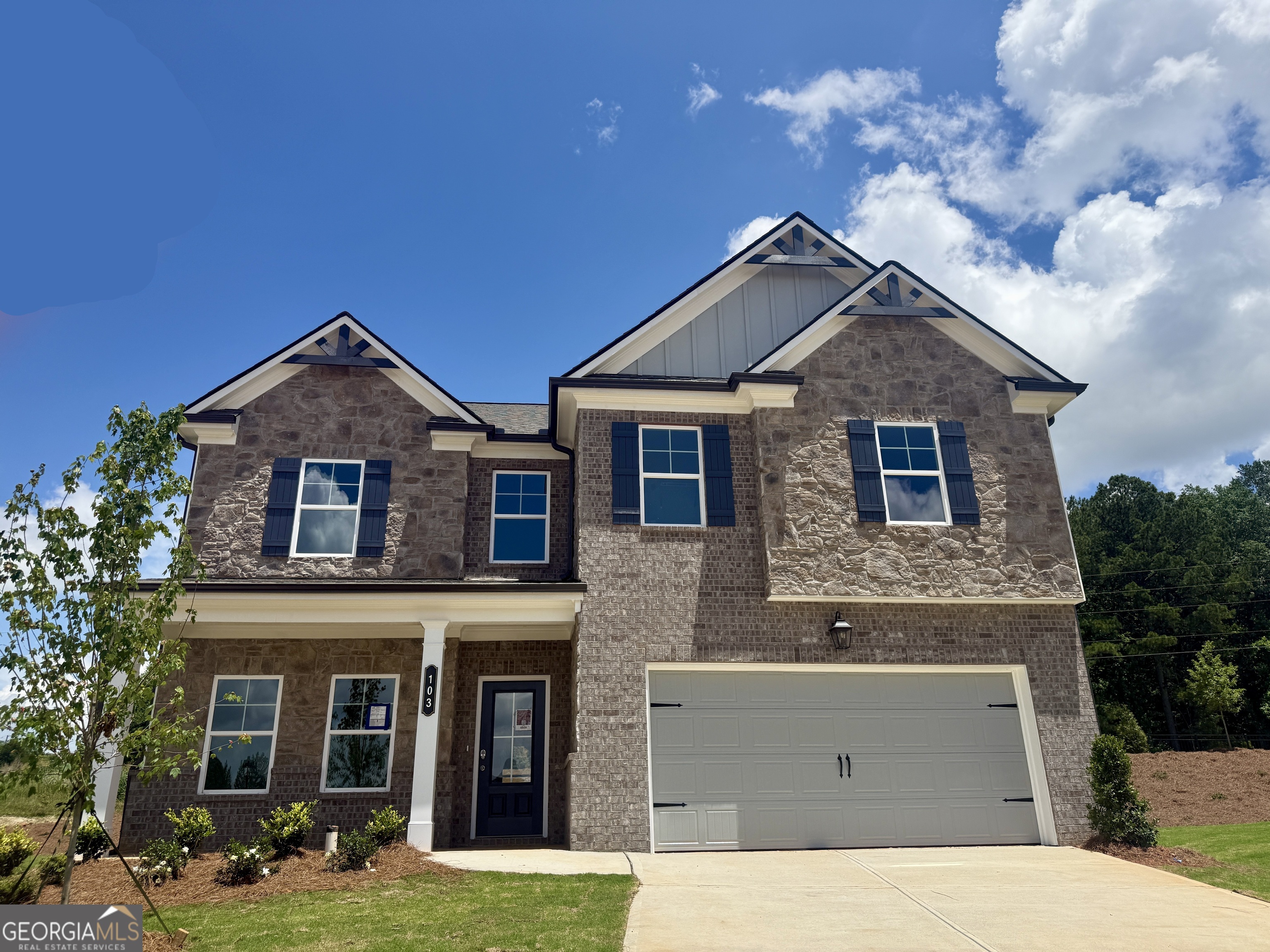 103 Chickadee Ct — photo