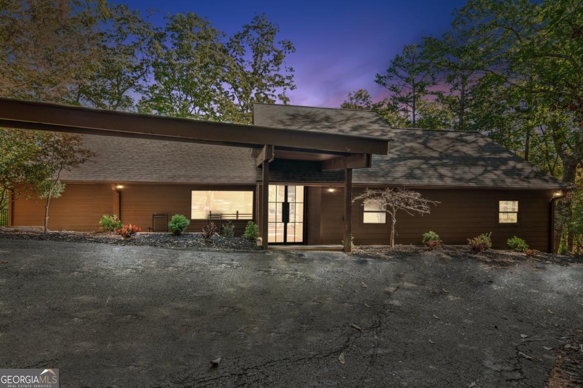 626 Petit Ridge Dr — photo
