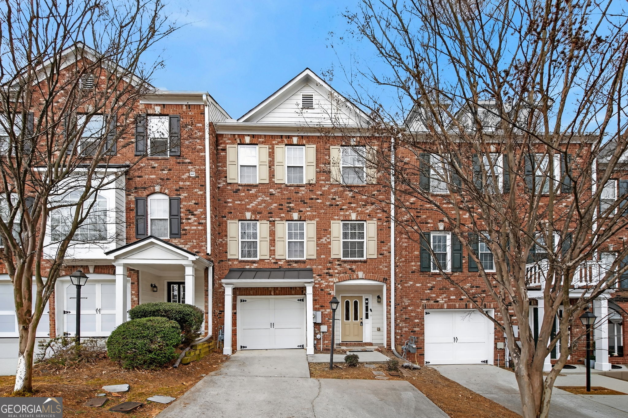 1186 Lake Point Way — photo