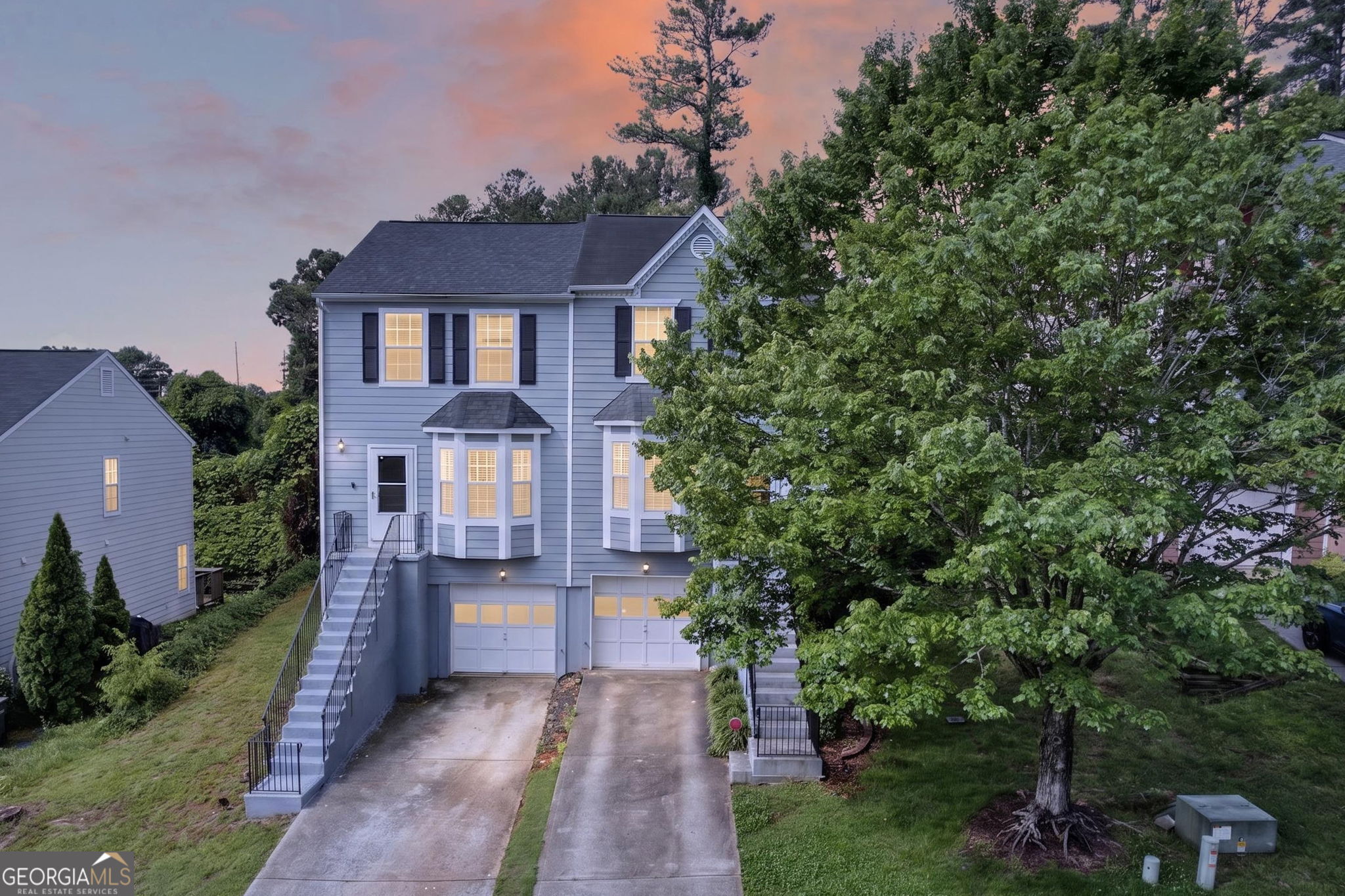 136 Bridge View Dr — photo