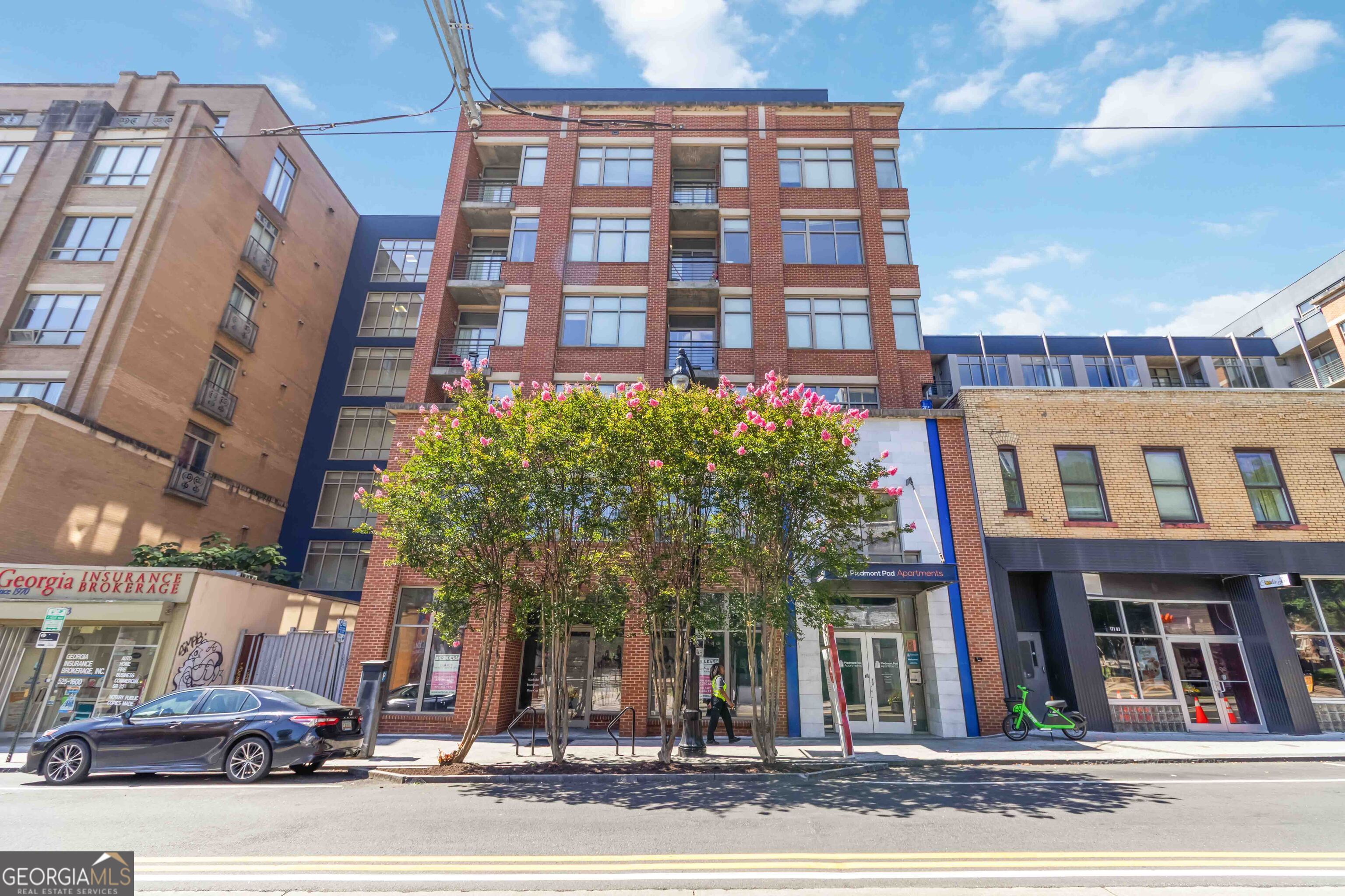171 Auburn Ave NE Unit 527 — photo