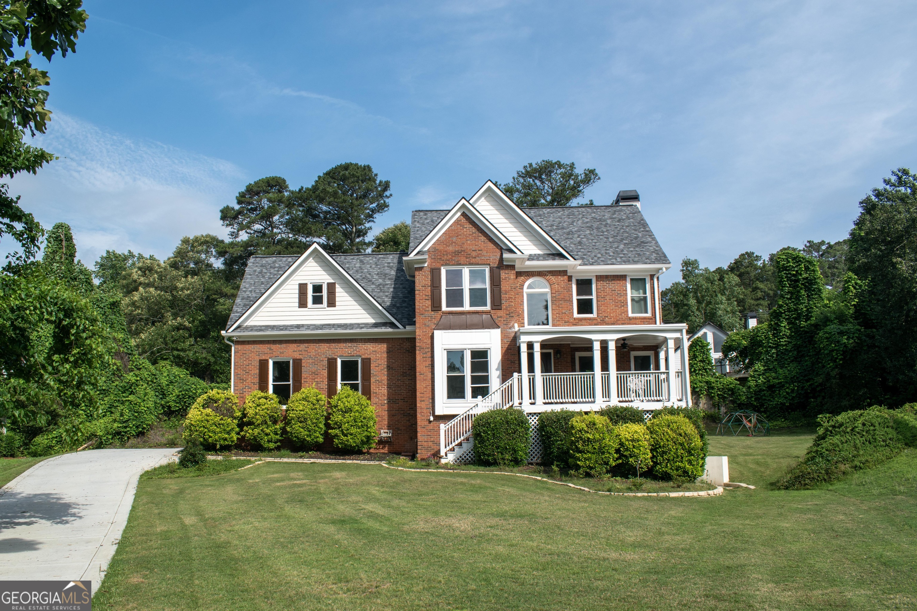 2735 Hanson Ct — photo