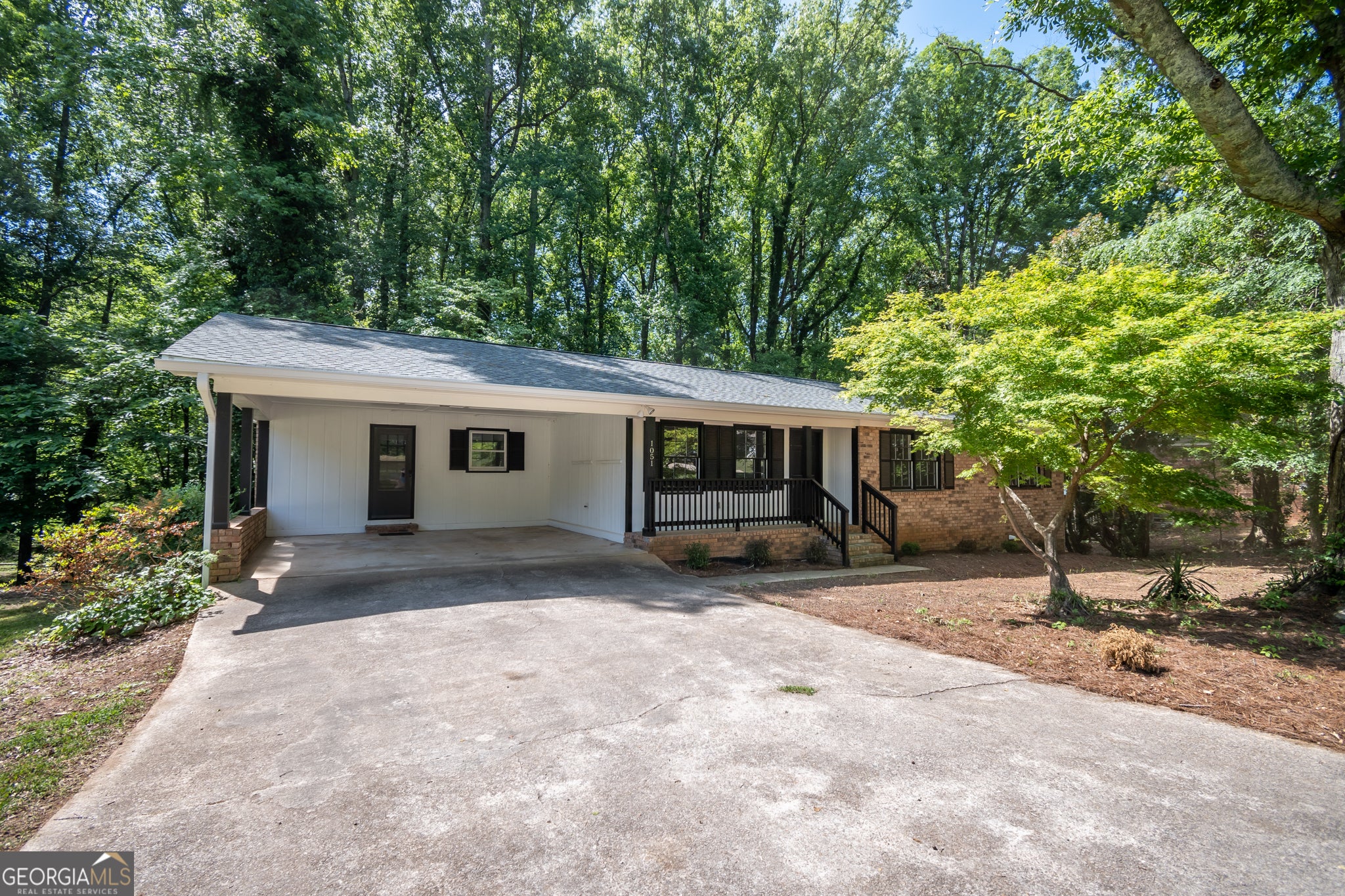 1051 Crooked Creek Rd — photo