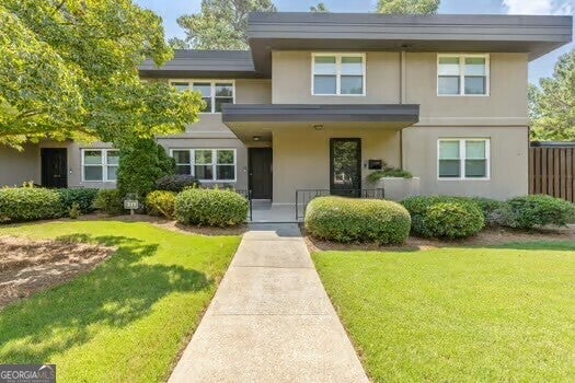 311 Lakemoore Dr NE Apt C — photo