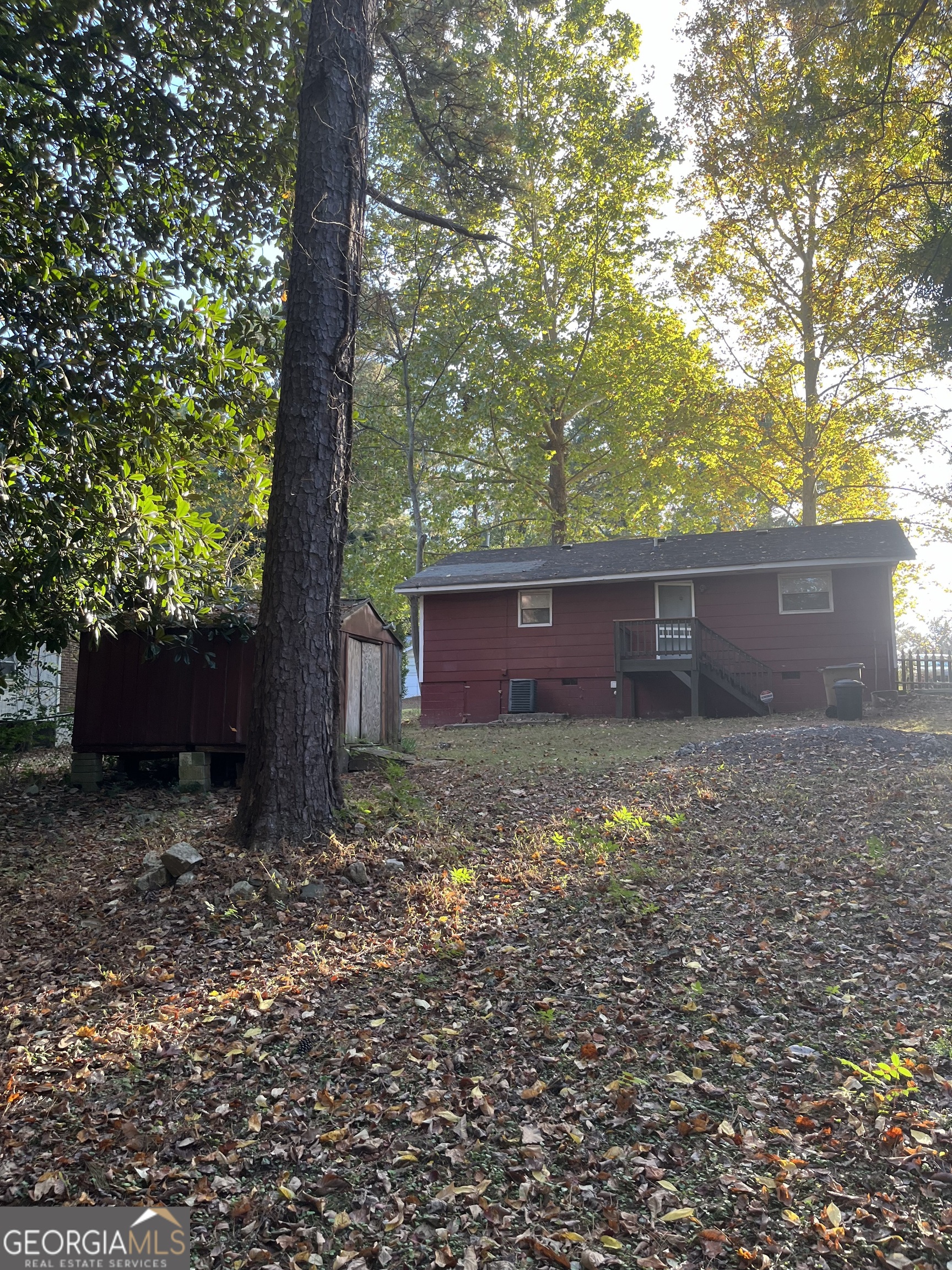 650 Robert E Lee Pkwy — photo