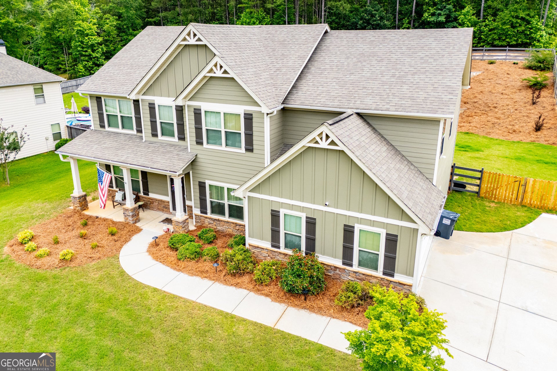152 Grayson Myers Dr — photo