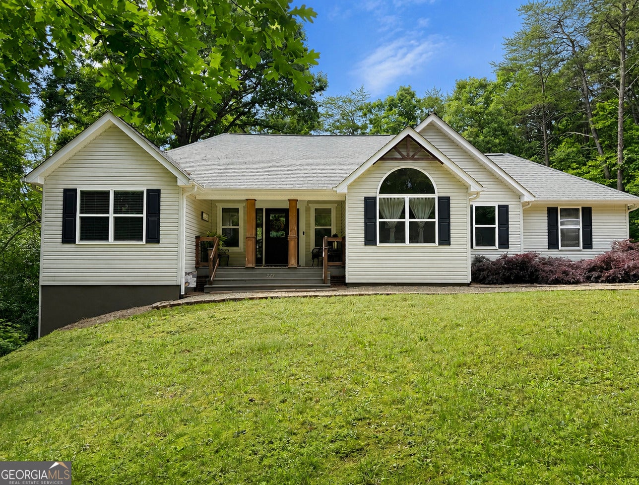 227 Clarkesville Heights Dr — photo
