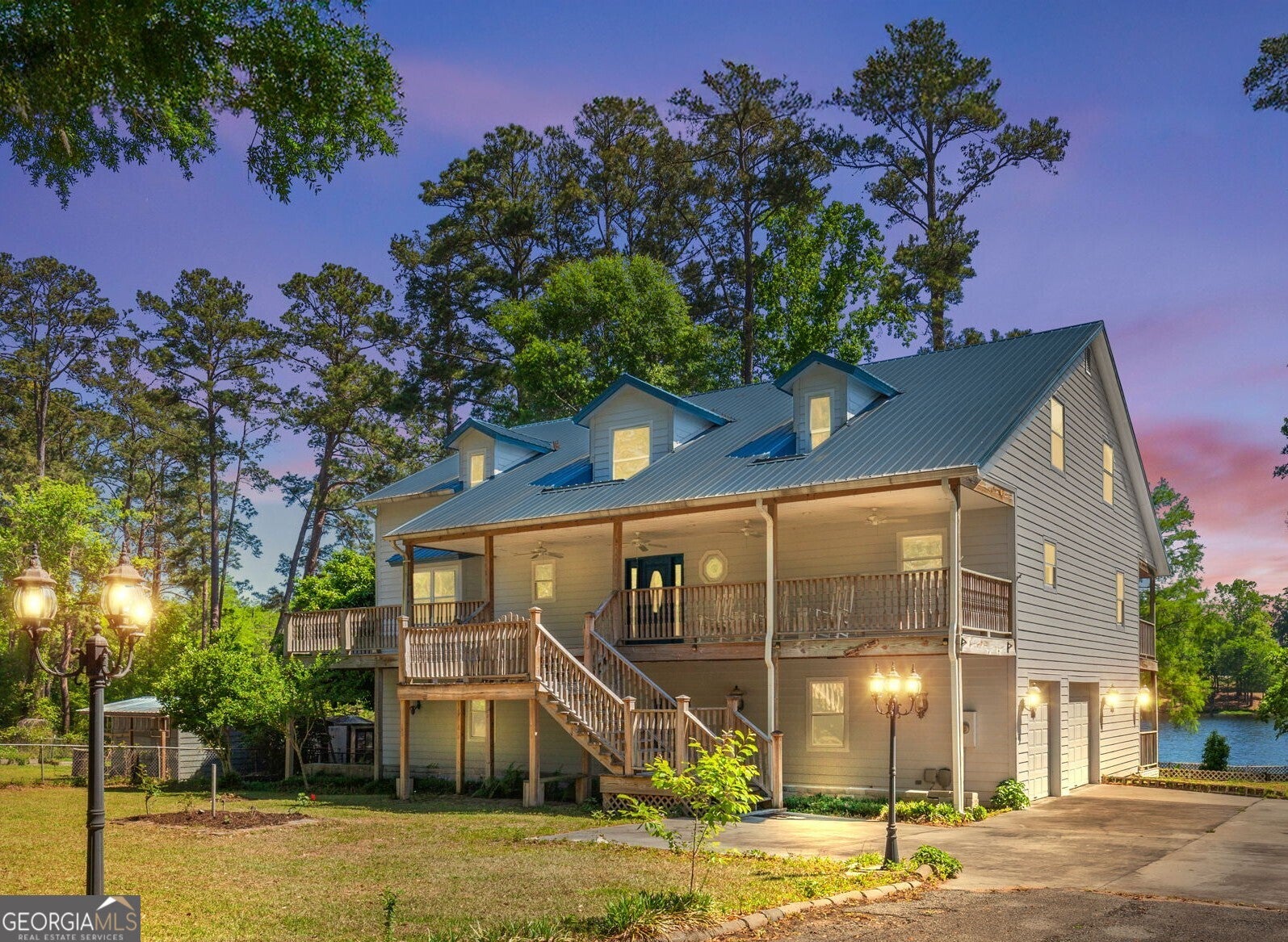 725 Blue Gill Rd — photo