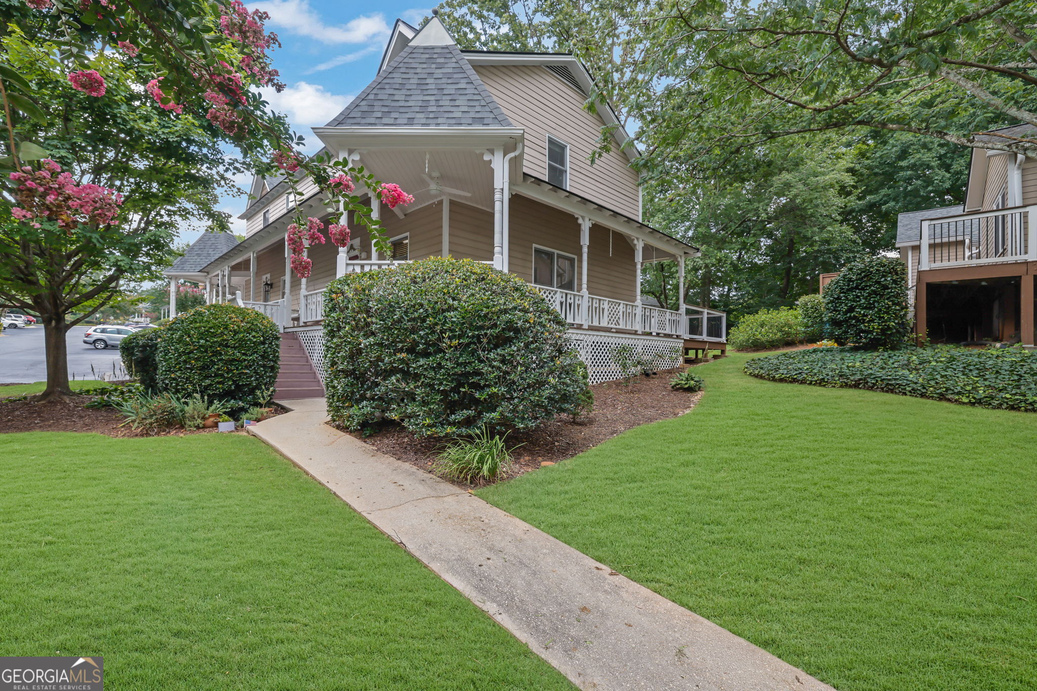 1449 Cambridge Cmn — photo