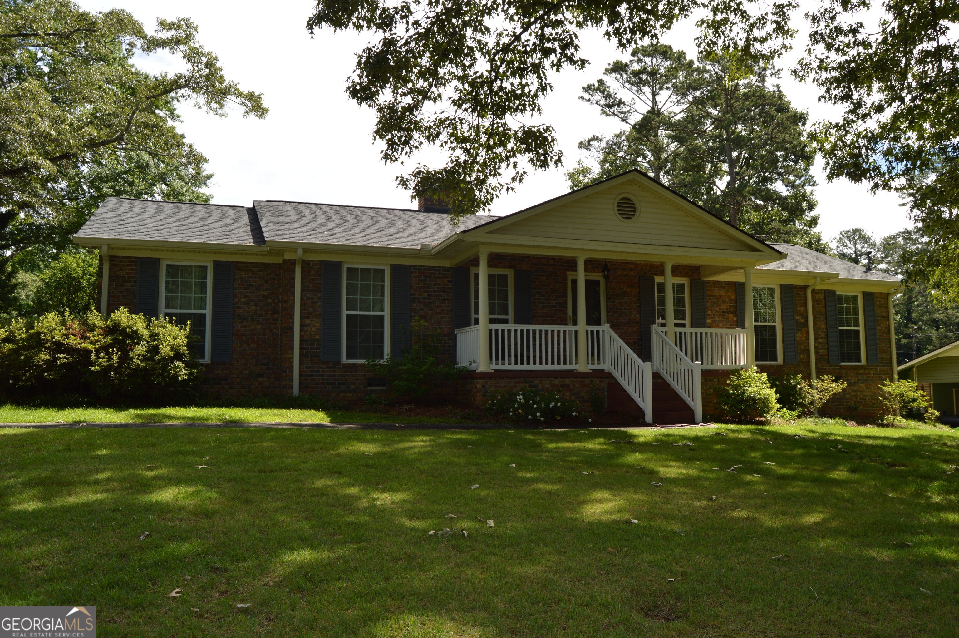 98 Beechwwod Blvd — photo