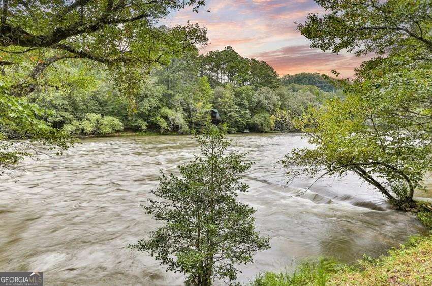 92 Fish Trap Road, Blue Ridge GA 30513 — photo 2