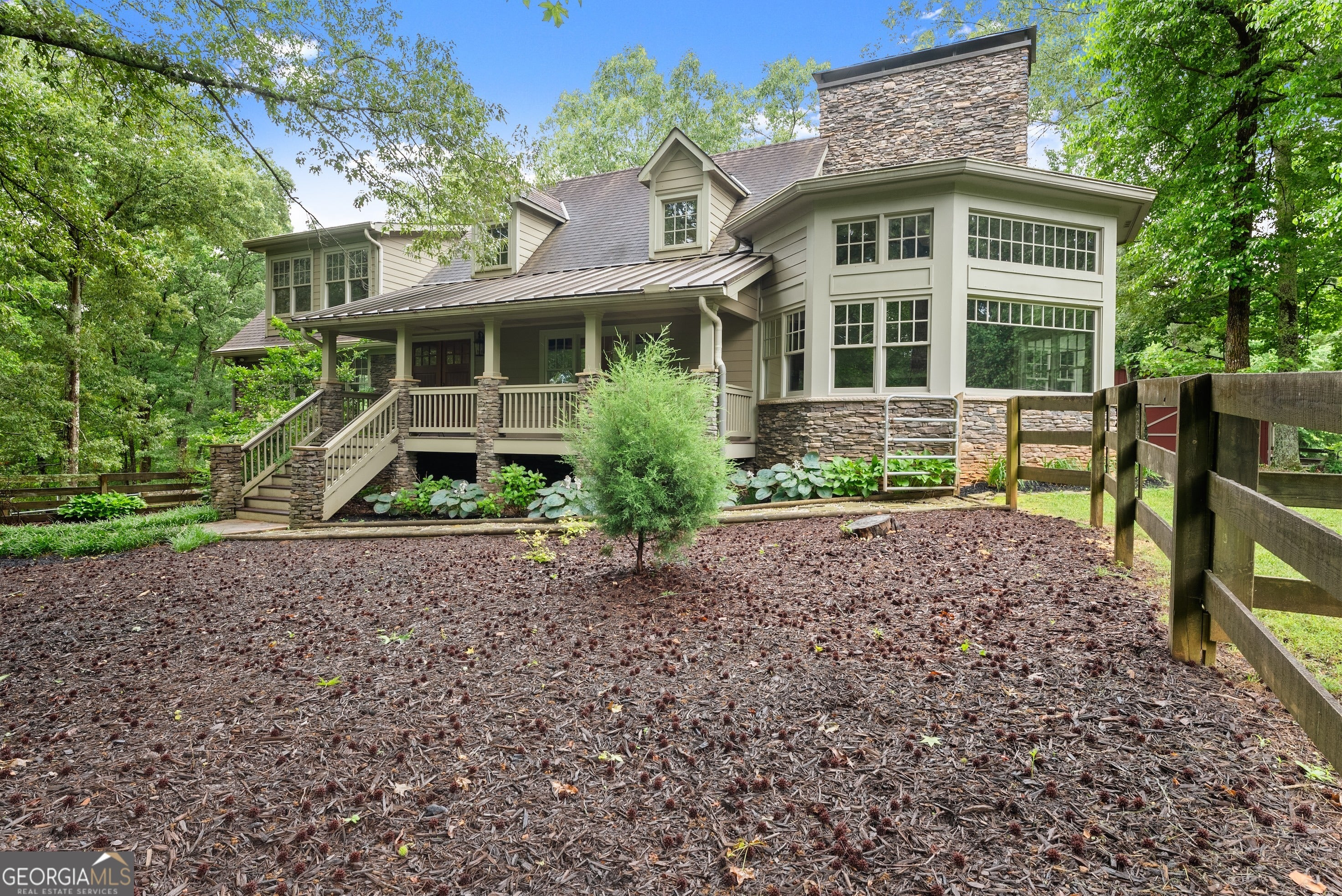 802 Old Mill Trl — photo
