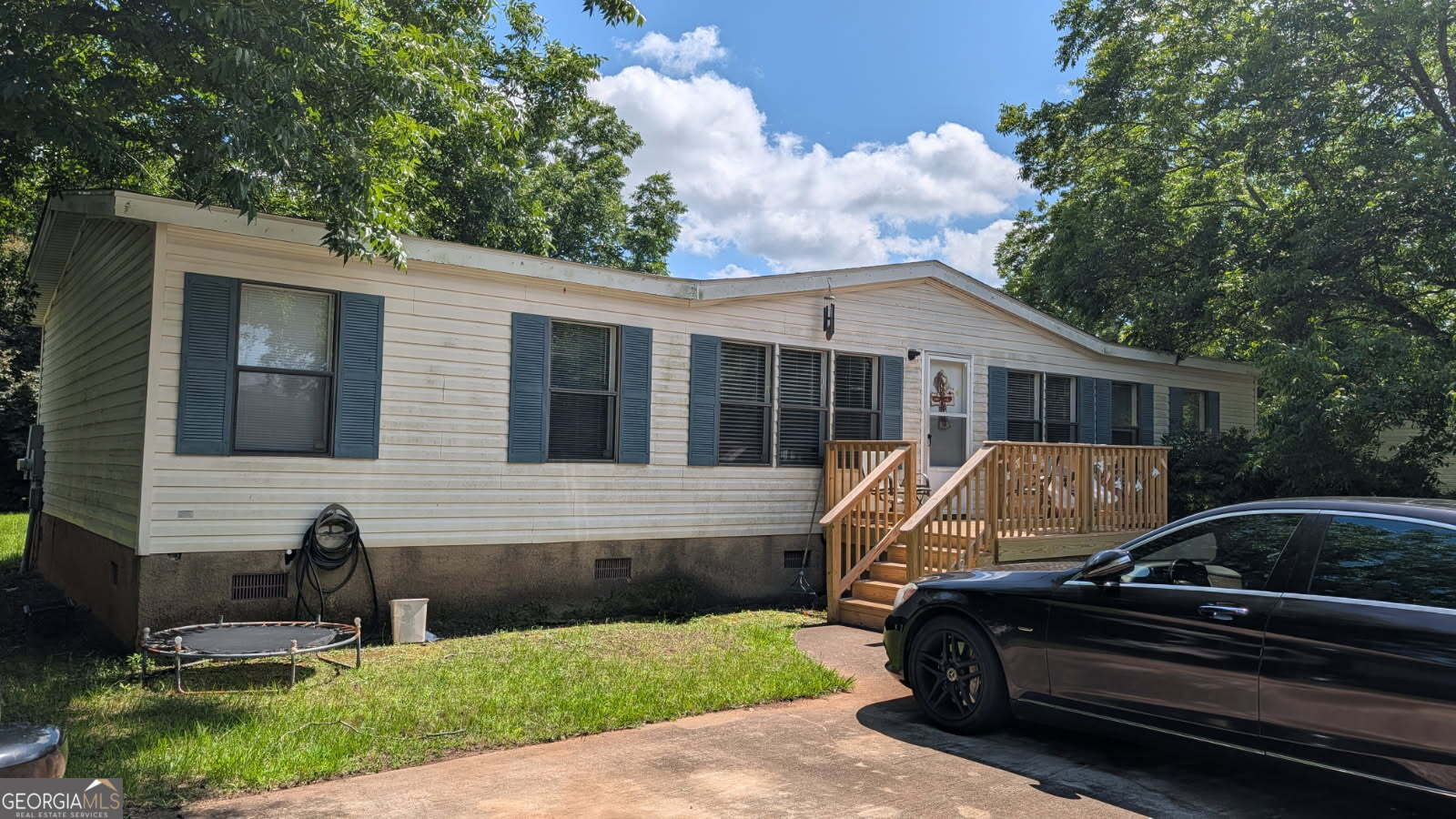 604 Richmond Hill Pkwy — photo